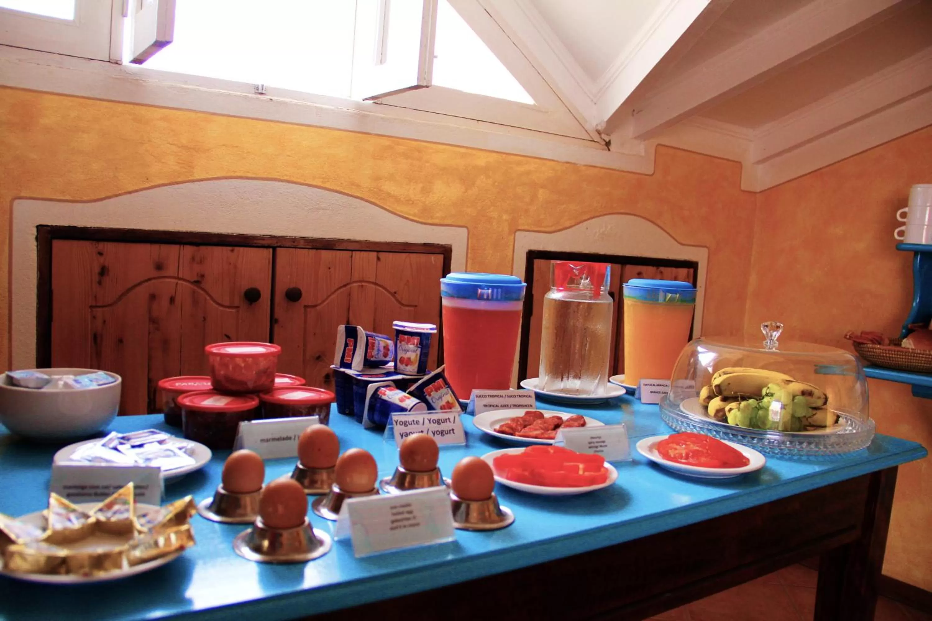 Continental breakfast in Hotel MiraBela