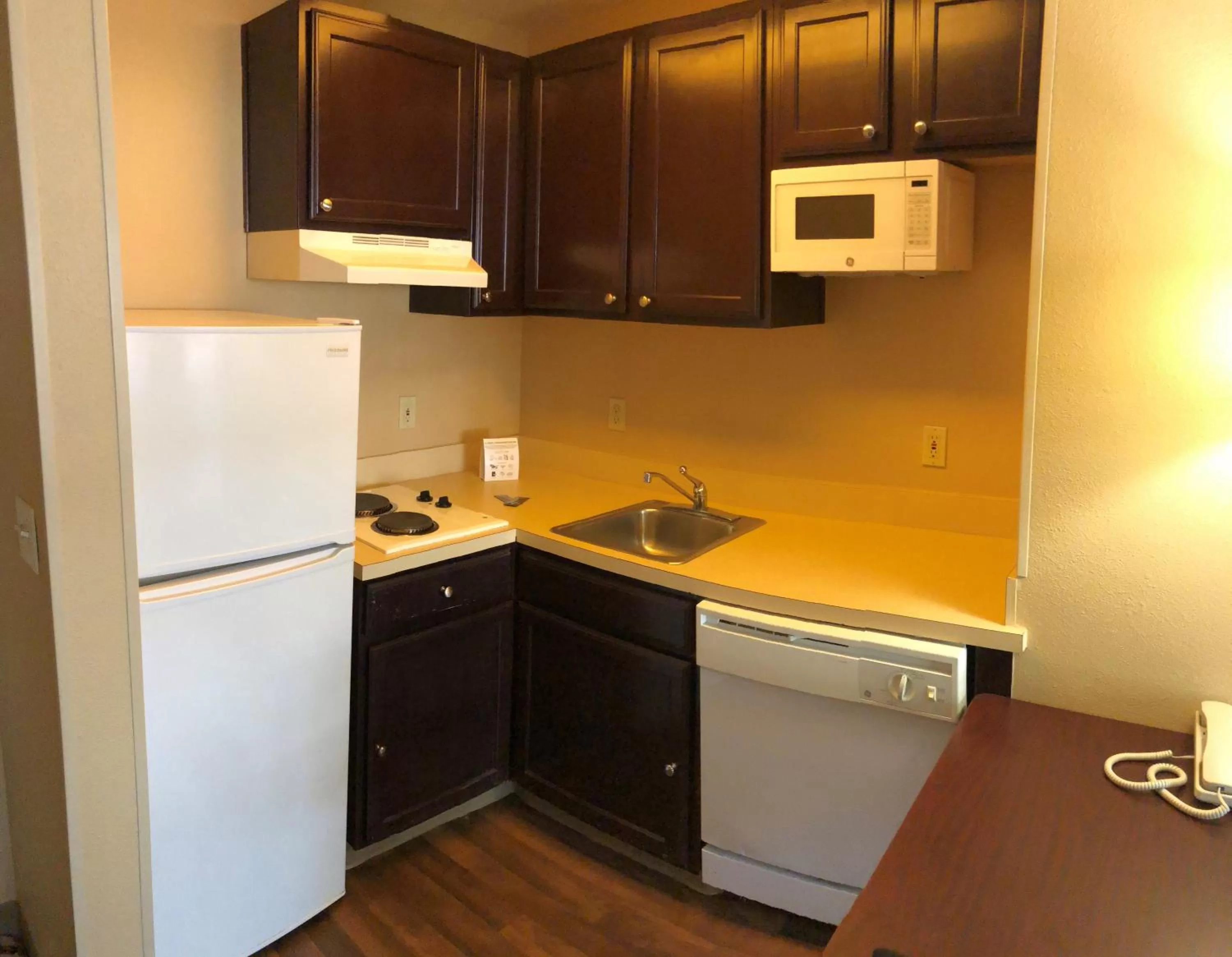 Kitchen or kitchenette in Extended Stay America Suites - Austin - North Central