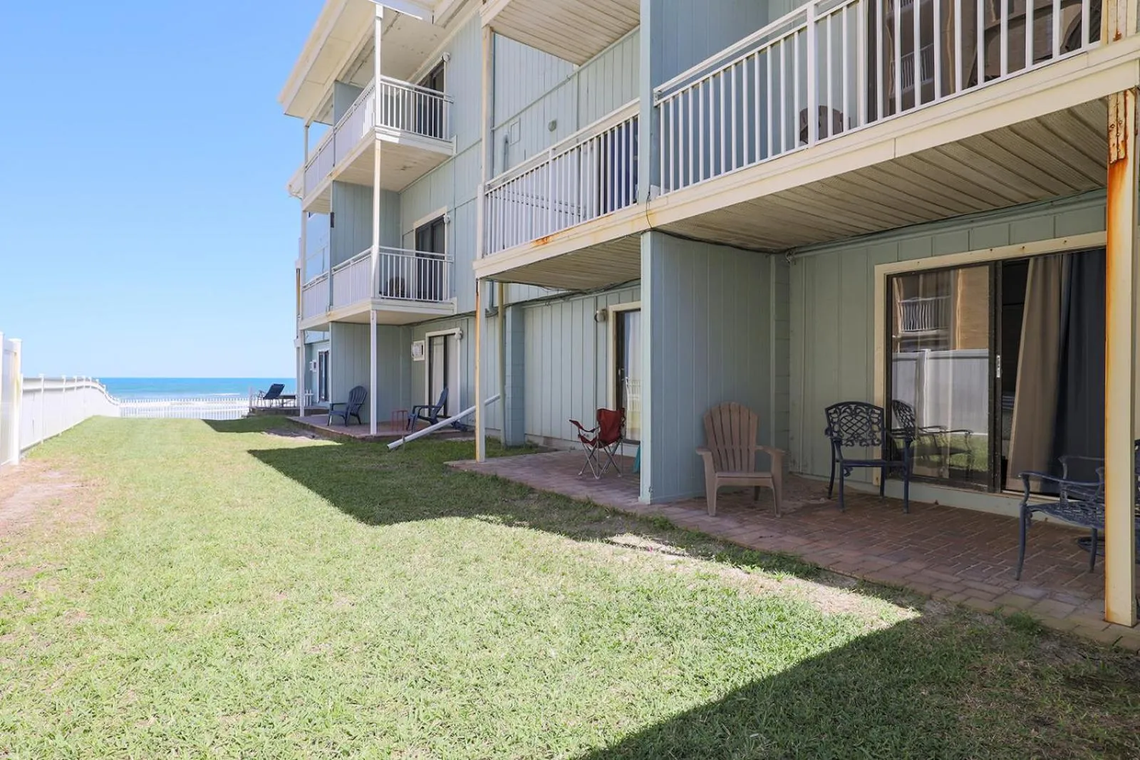 Balcony/Terrace in Coastal Waters