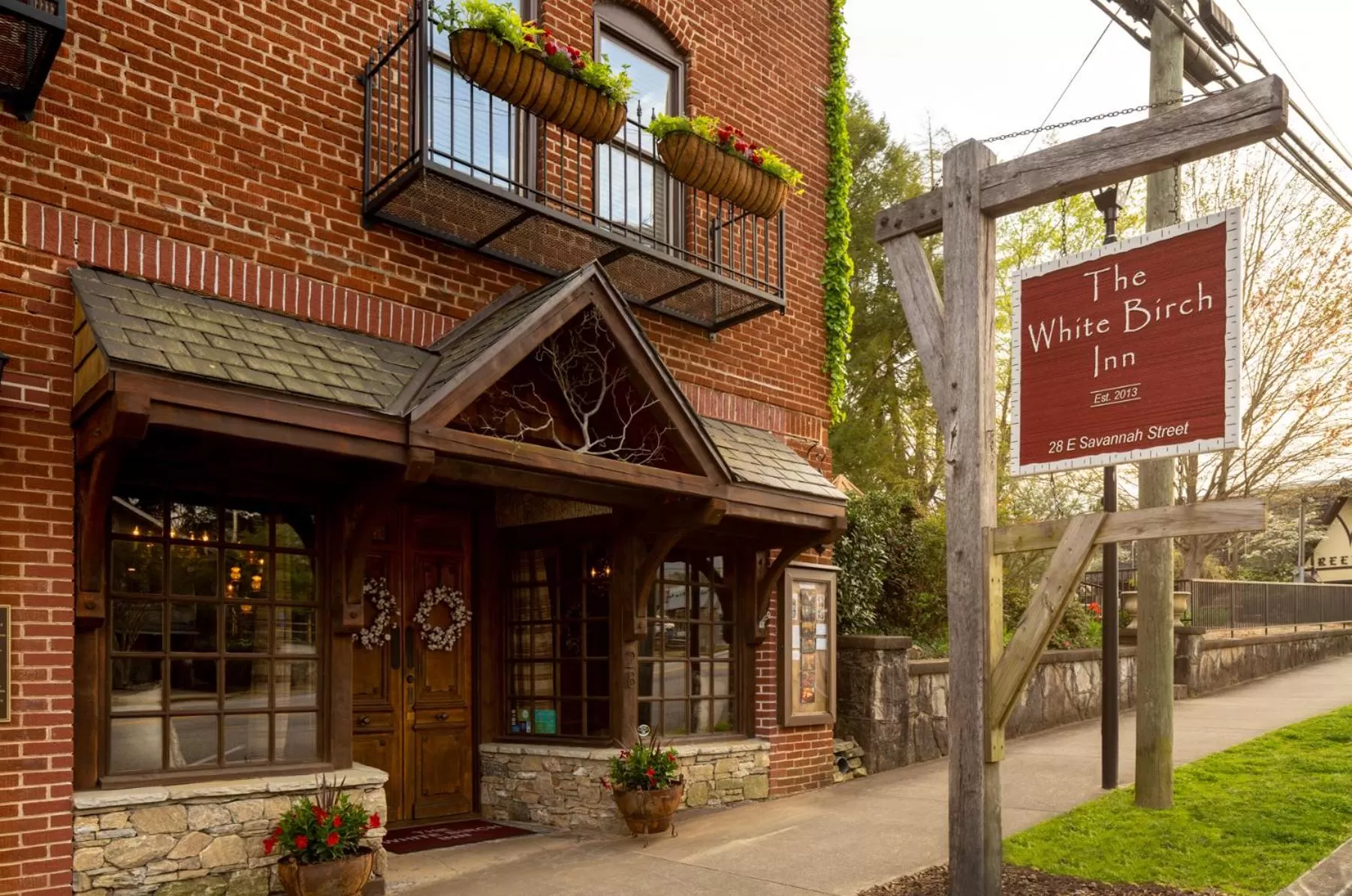 The White Birch Inn