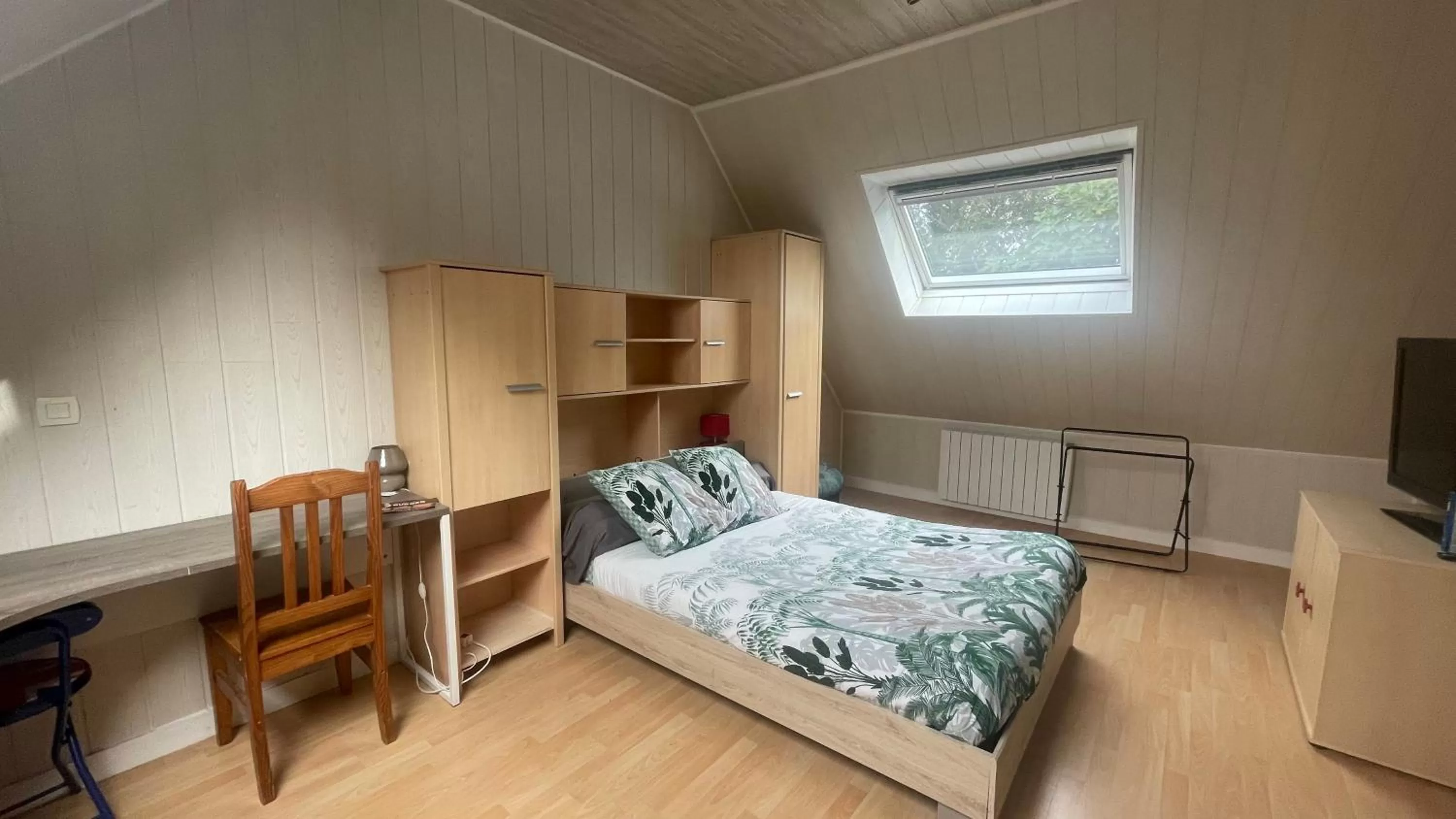 Bed in Entre terre et mer