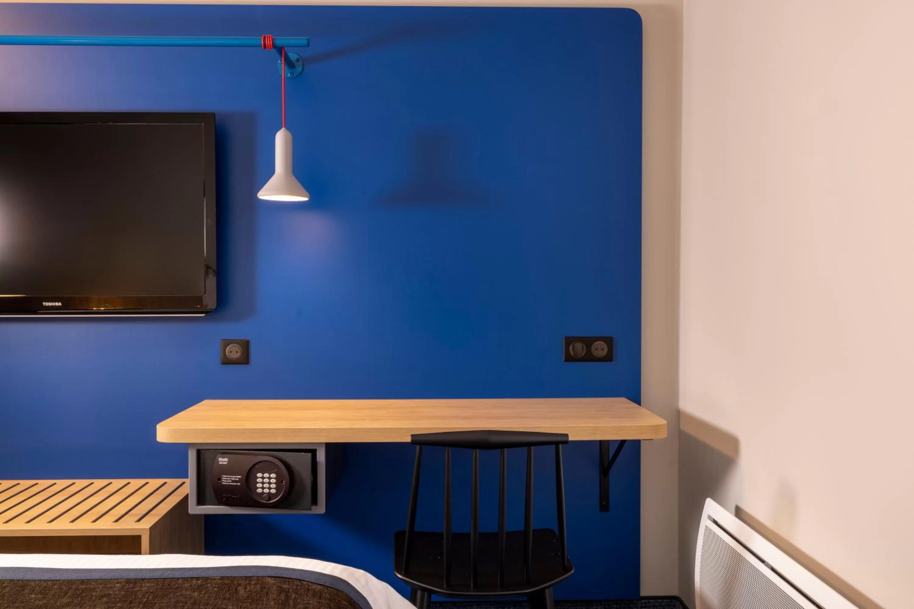 Seating area in Hotel Le Bugatti