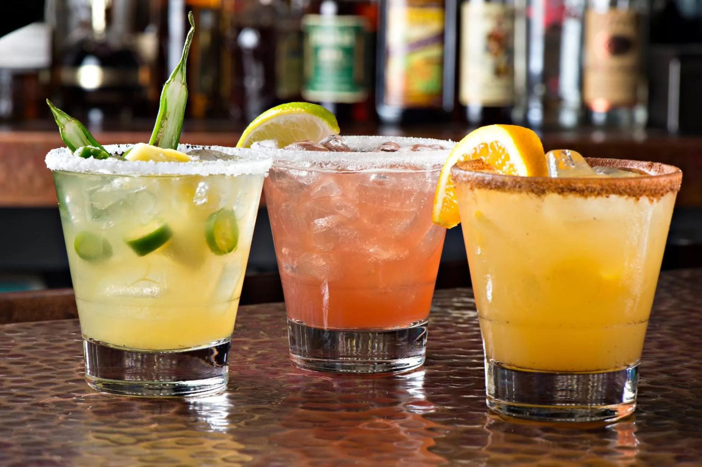 Lounge or bar in The Cliffs