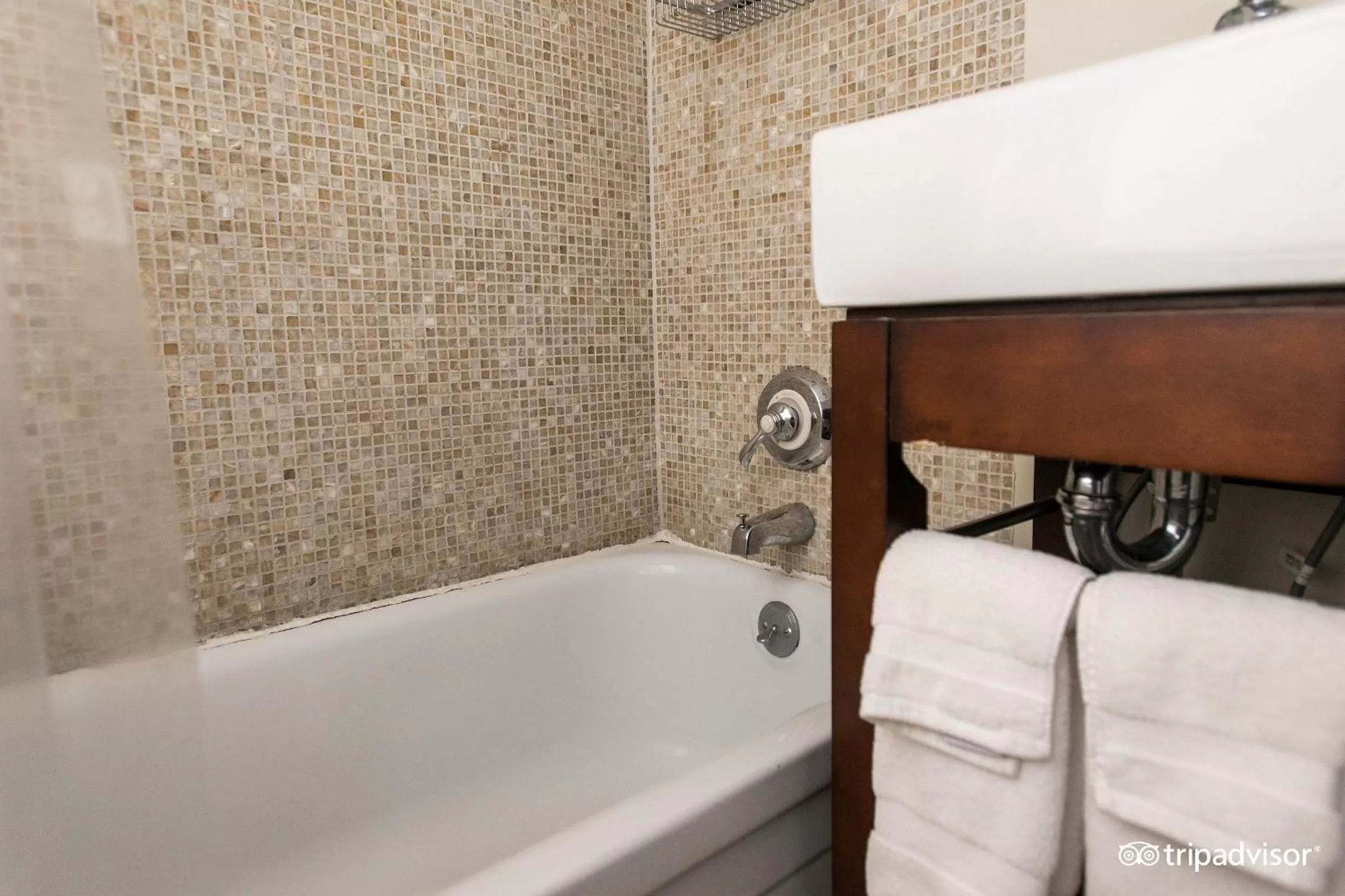 Bathroom in Incentra Village Hotel