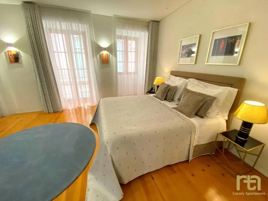 Bed in TM Luxury Apartments Lisbon