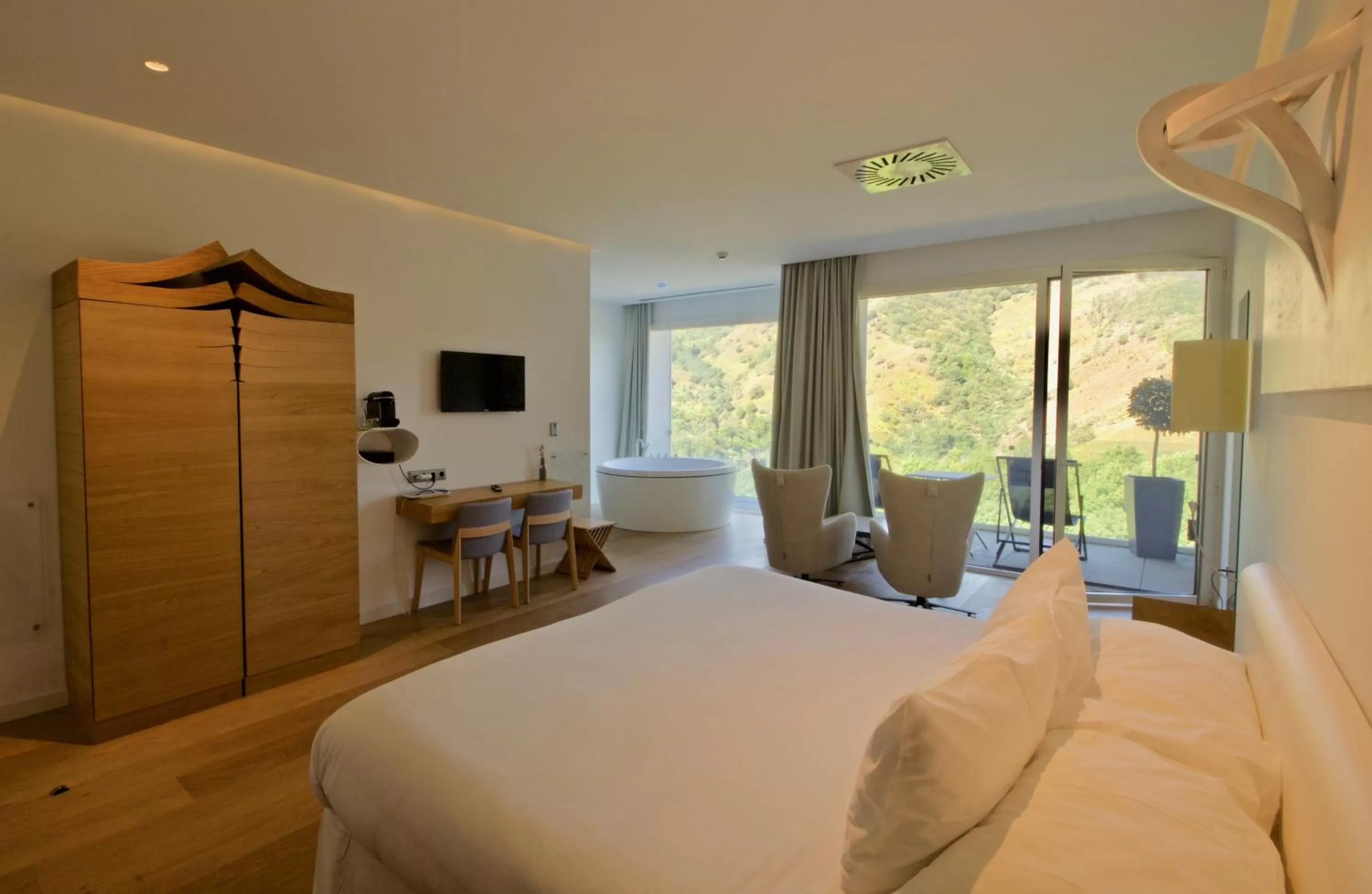 Photo of the whole room in Arantza Hotela- Adults Only