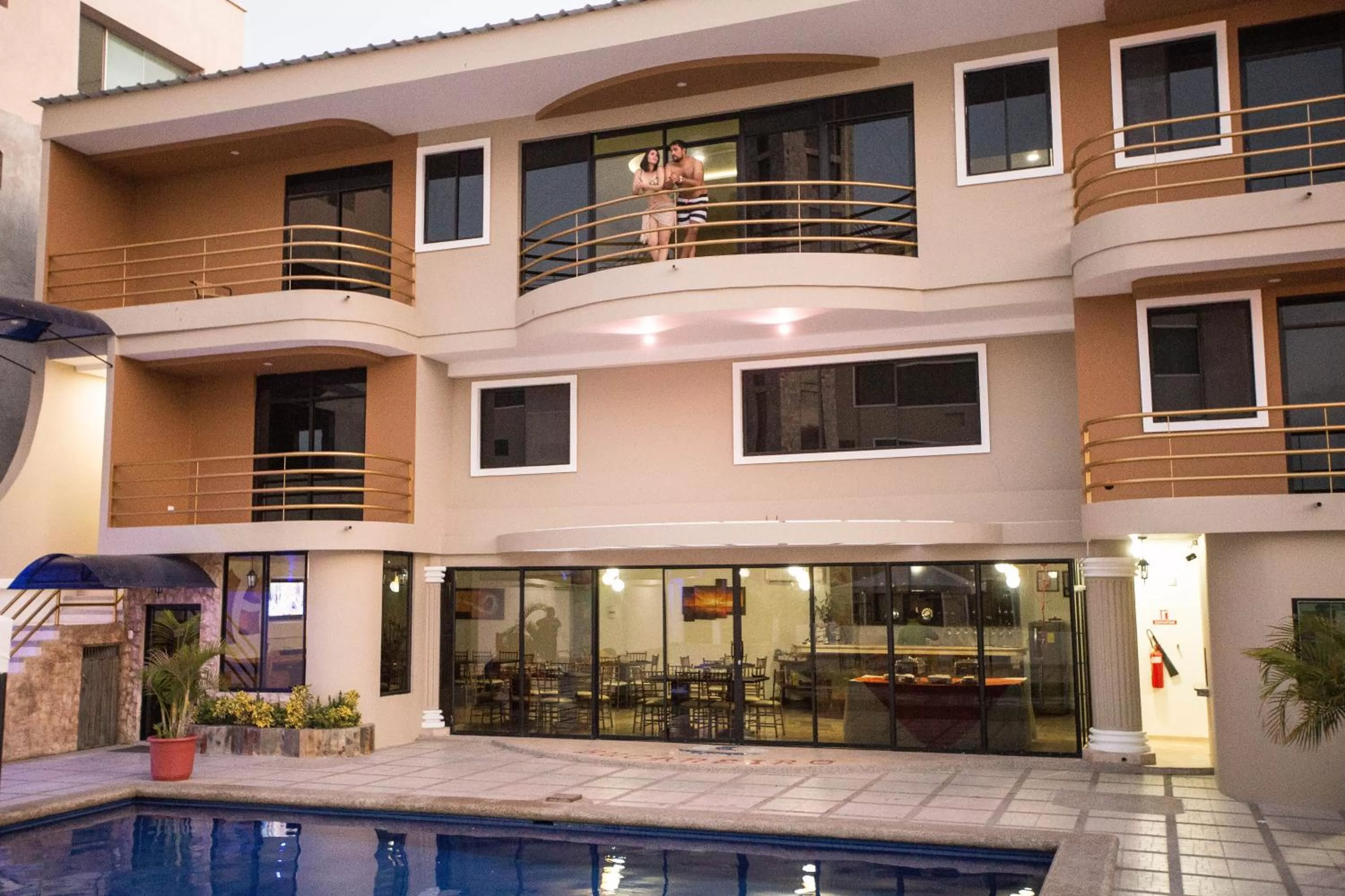 Swimming pool in Hotel Bucaneiro
