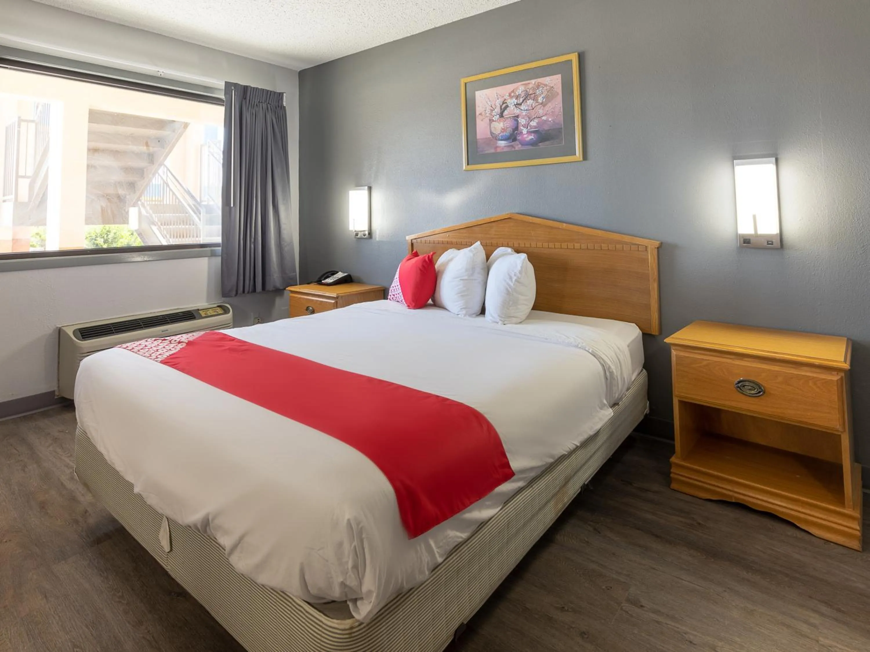 Queen Room in Quality Inn Kinder near Casino