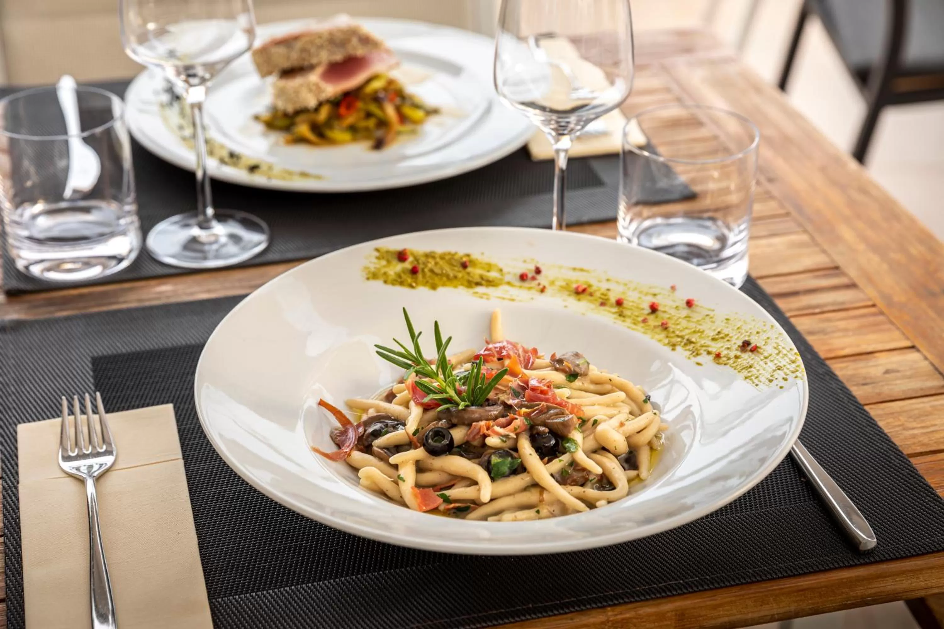 Food and drinks in Maistra Select Pineta Hotel