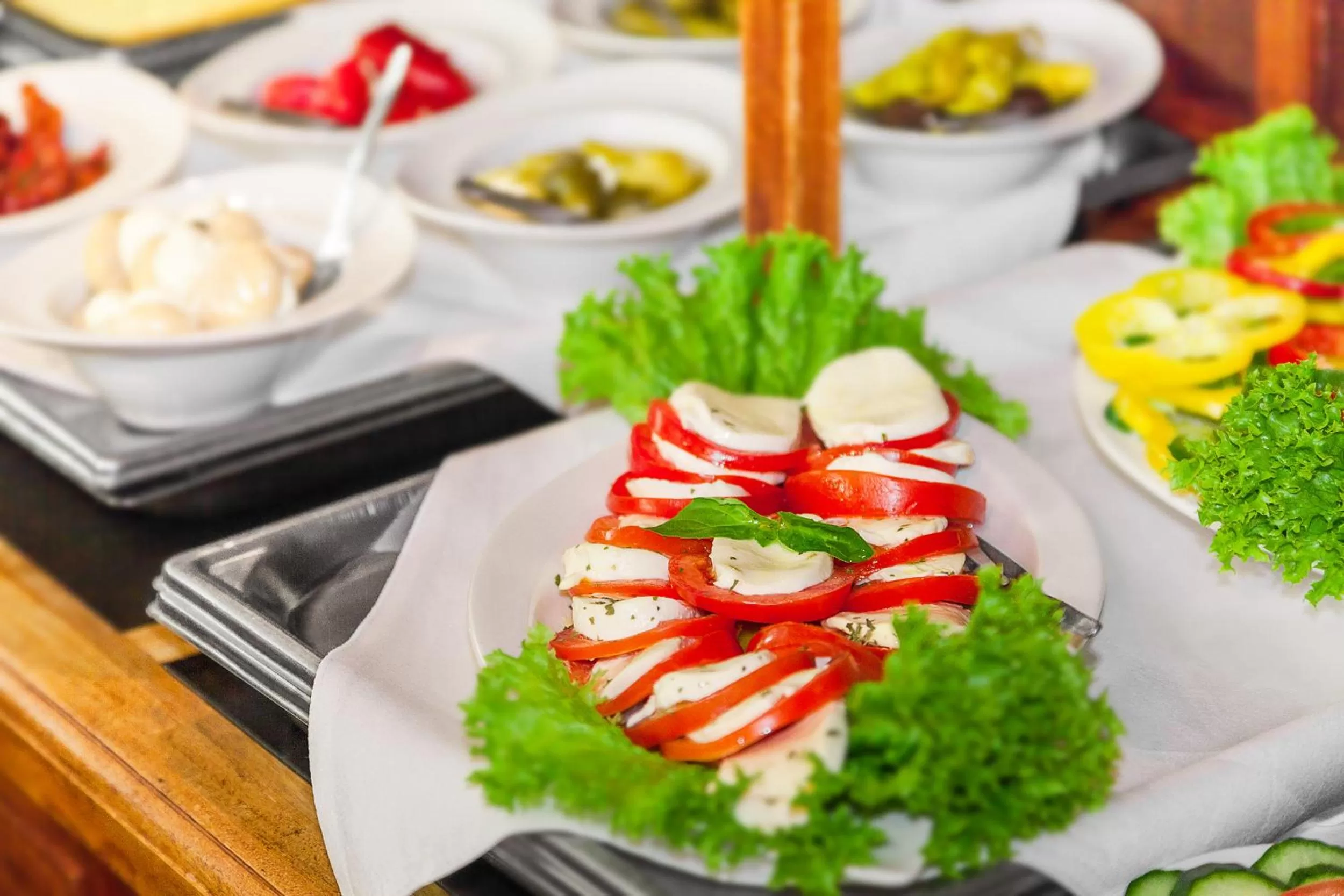 Buffet breakfast in Hotel Aviv Dresden