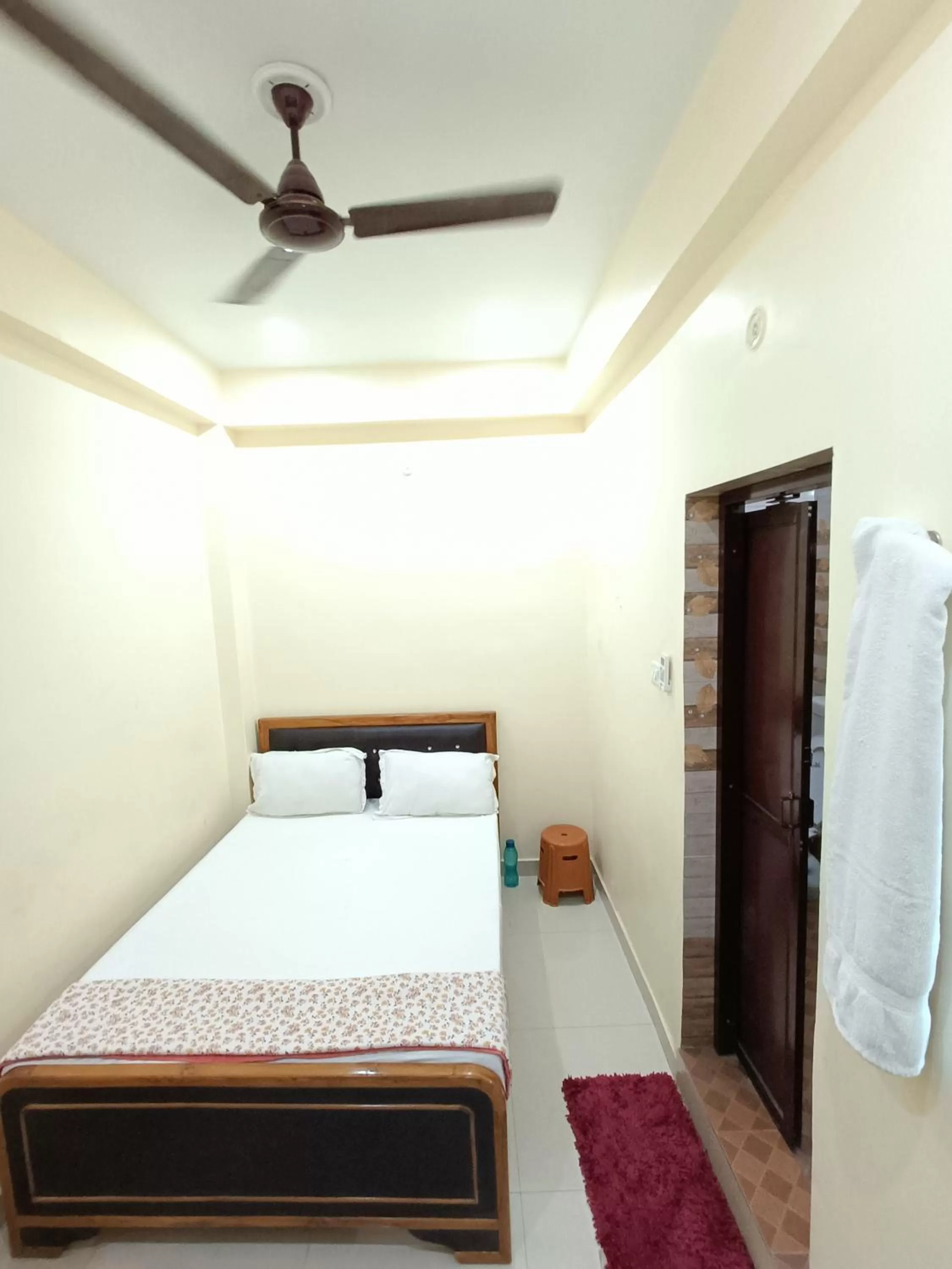 Bedroom, Bed in Saraswati Palace