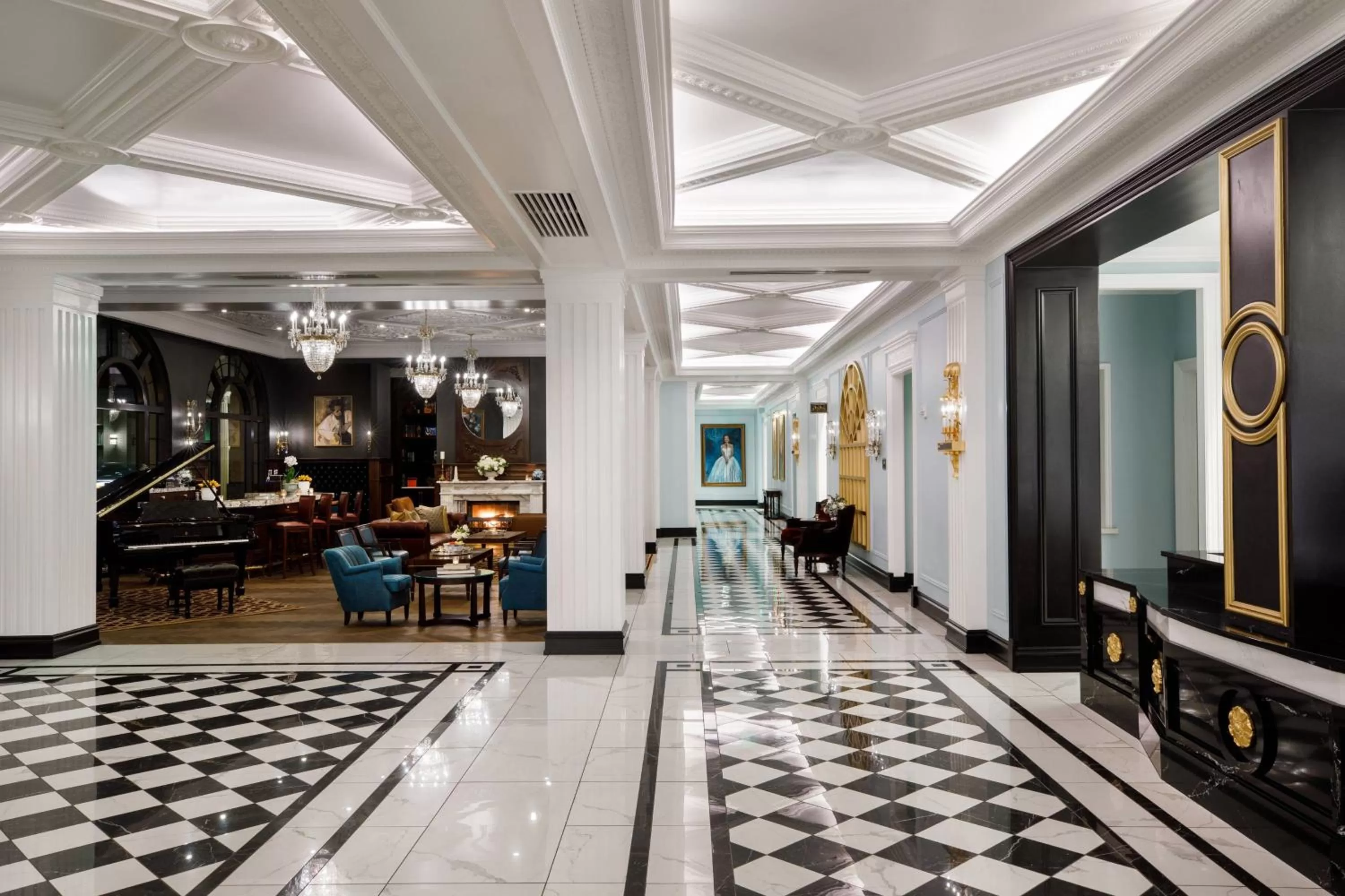 Lobby or reception in Hotel Carmichael, Autograph Collection