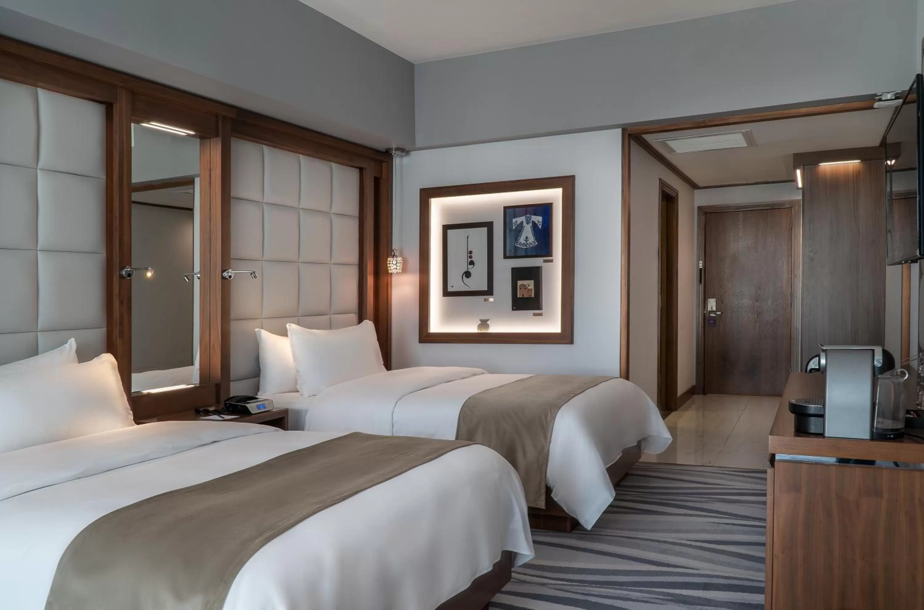 Photo of the whole room, Bed in Landmark Amman Hotel & Conference Center