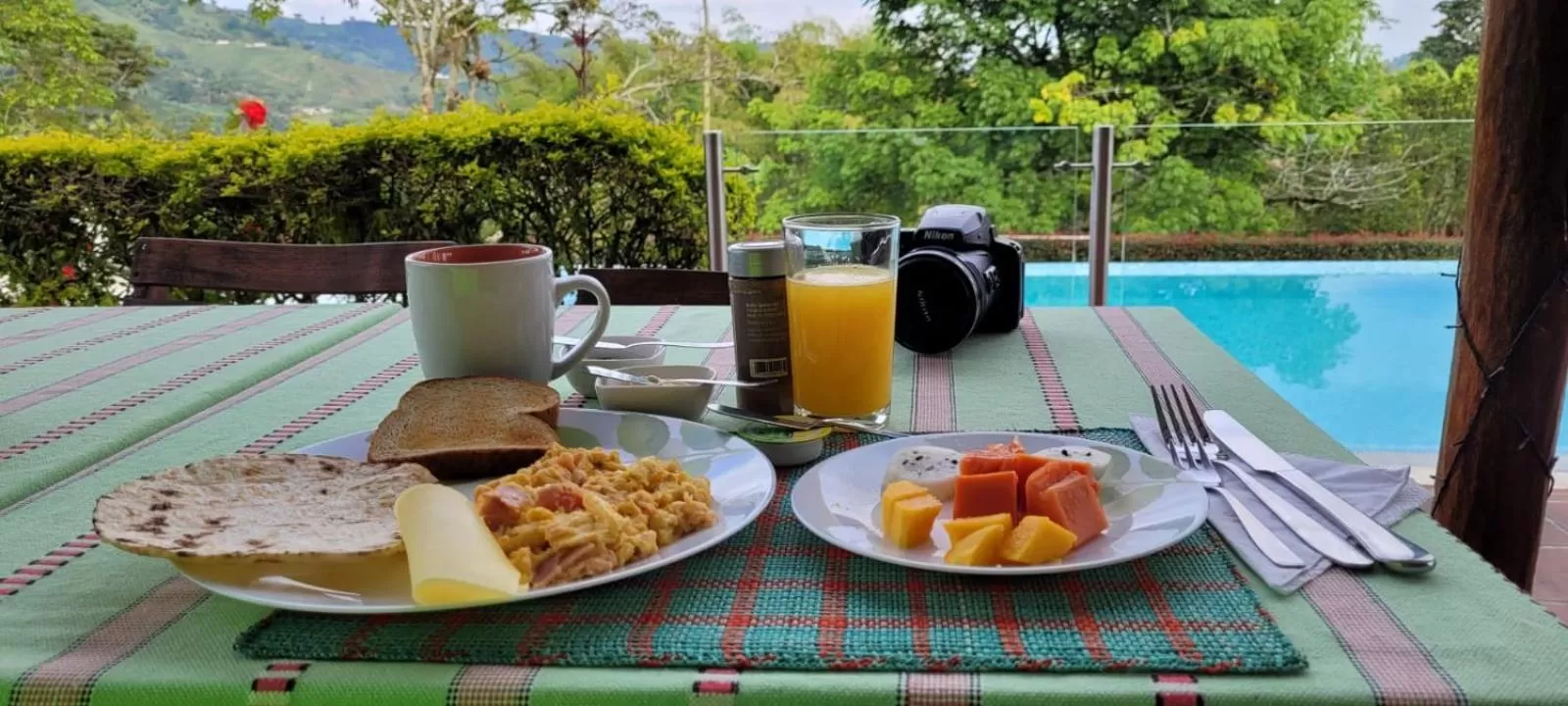 American breakfast in Finca del Café - Casa Typica