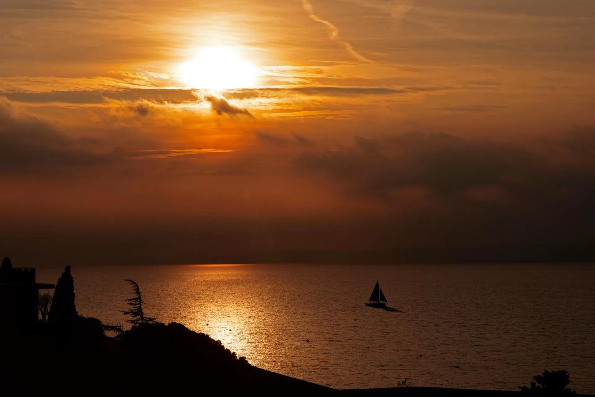 Sunset, Sunrise/Sunset in Sunset Residence