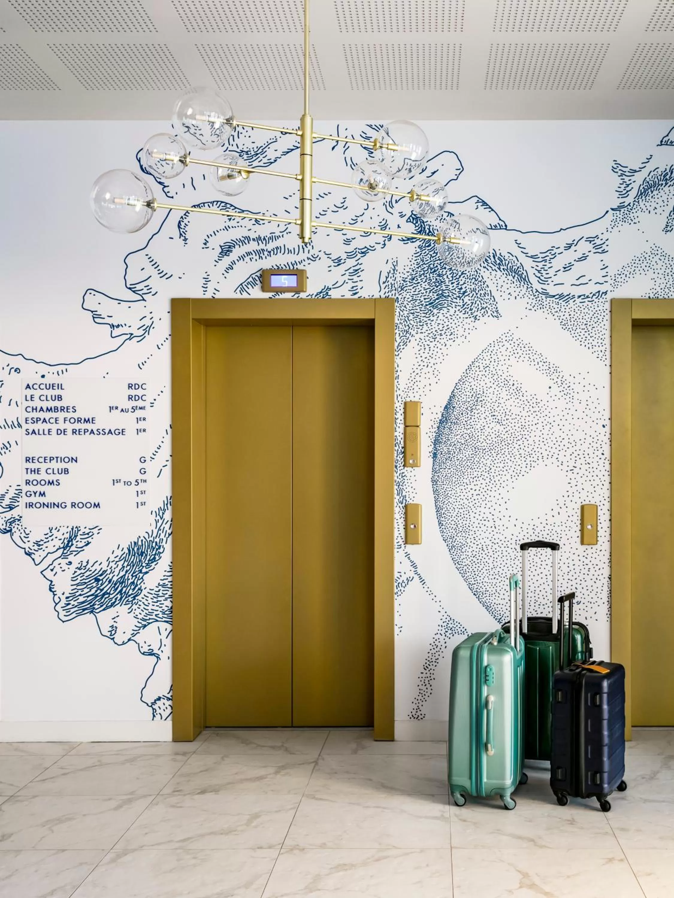 Lobby or reception in OKKO Hotels Toulon Centre