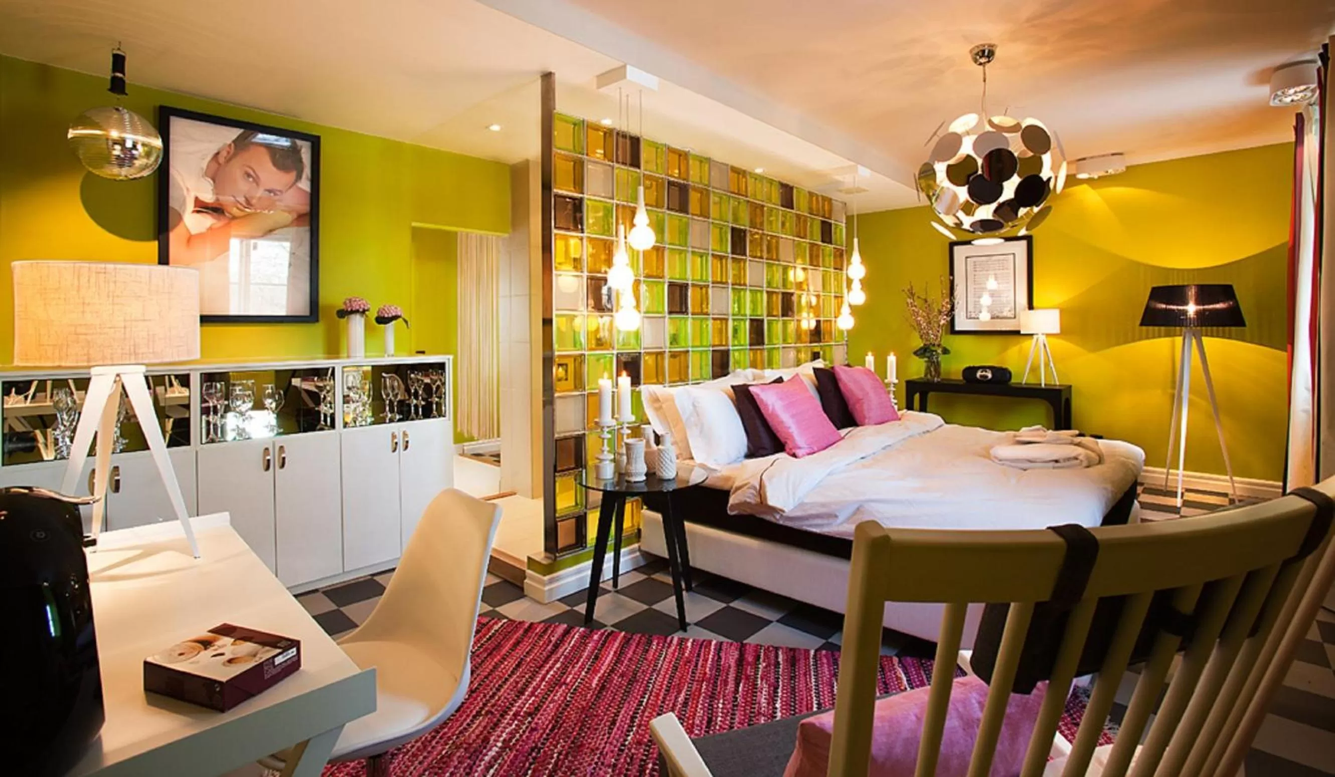 Photo of the whole room in Hesselby Slott