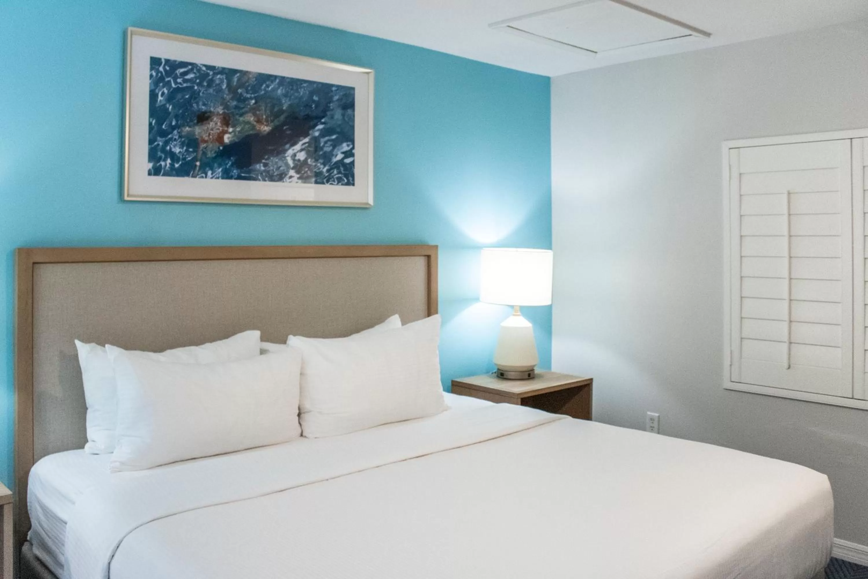 Bed in Barefoot'n Resort