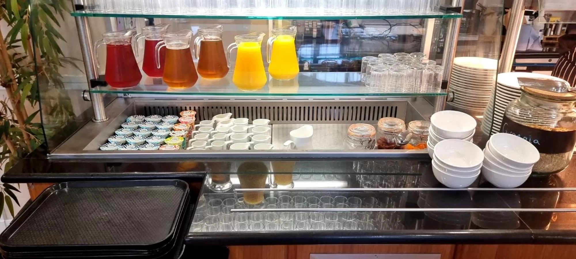 Breakfast in The Management Centre