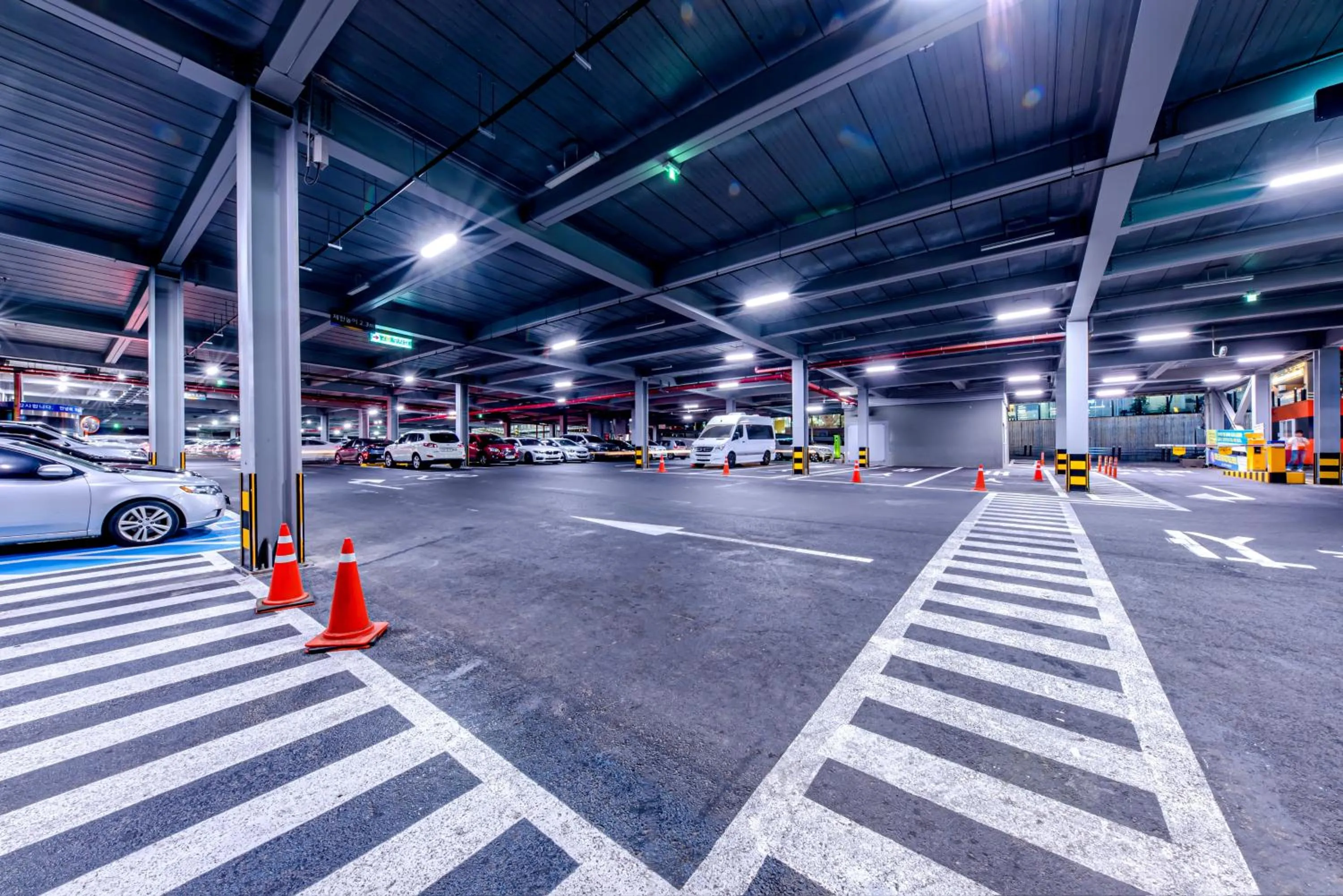 Parking in Trevi Hotel