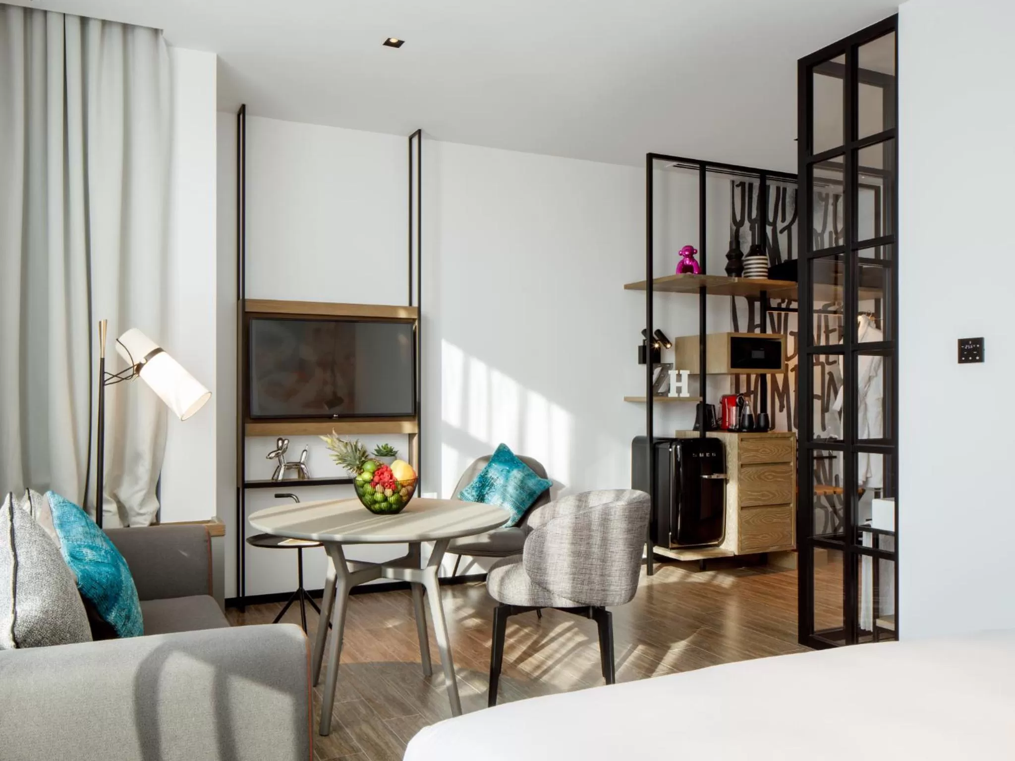 TV and multimedia in Zabeel House The Greens by Jumeirah