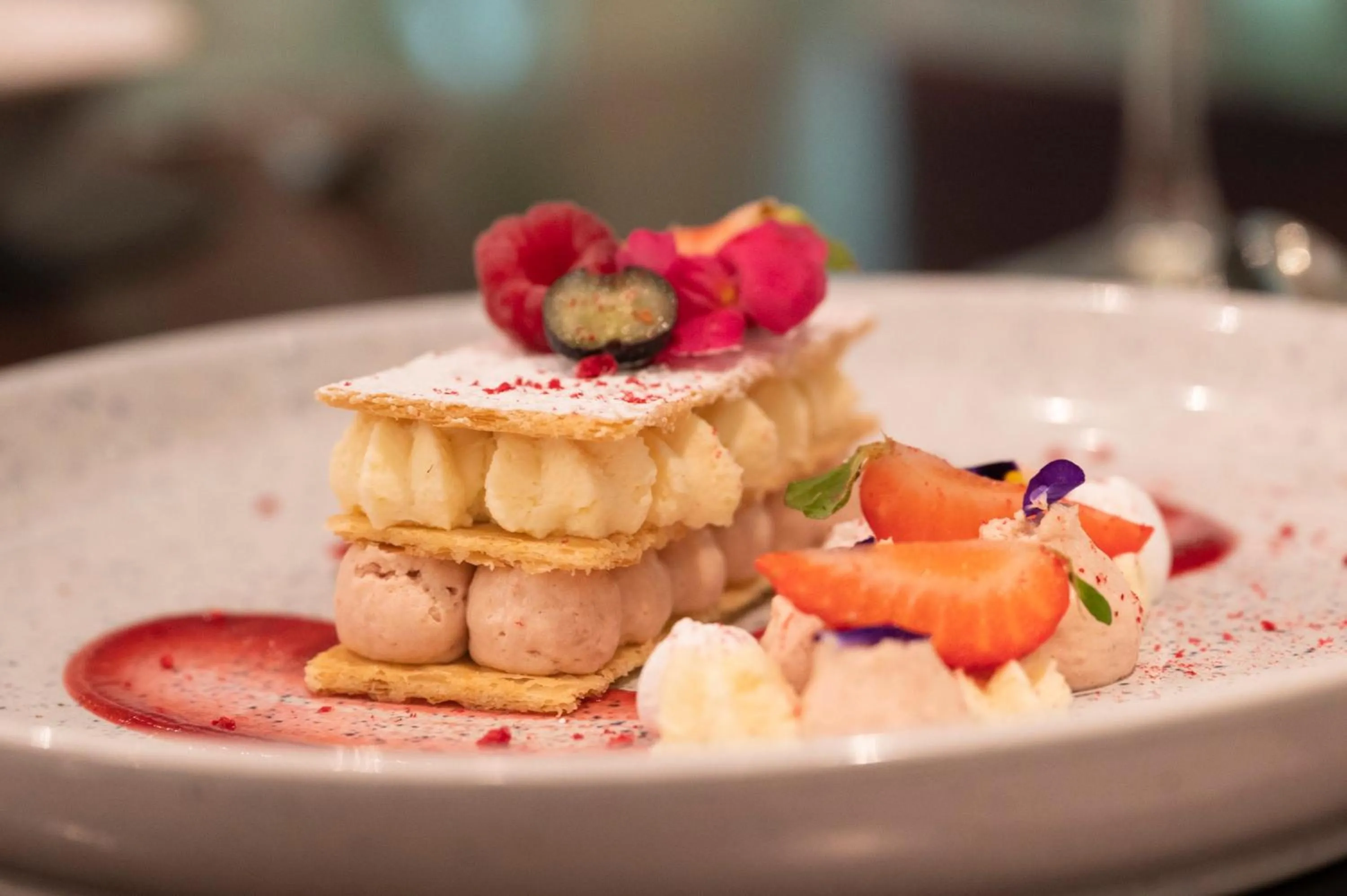 Restaurant/places to eat in St George's Hotel - Llandudno