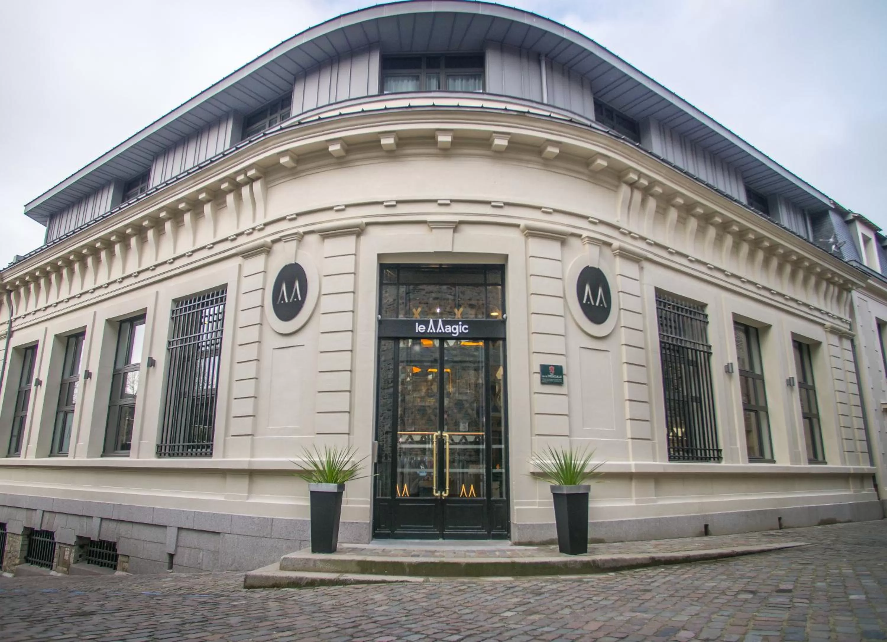 Property building in Le Magic Hôtel & Spa