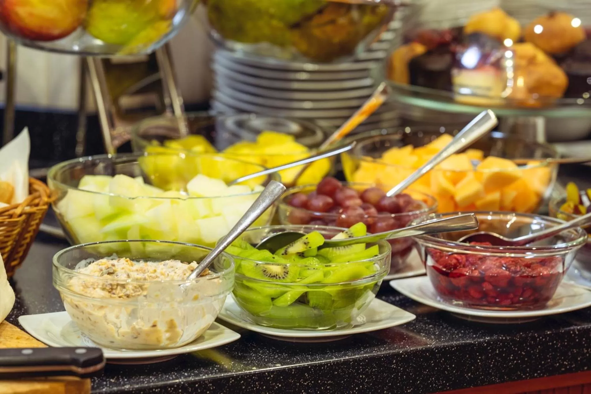 Food and drinks in Sky Business Hotel