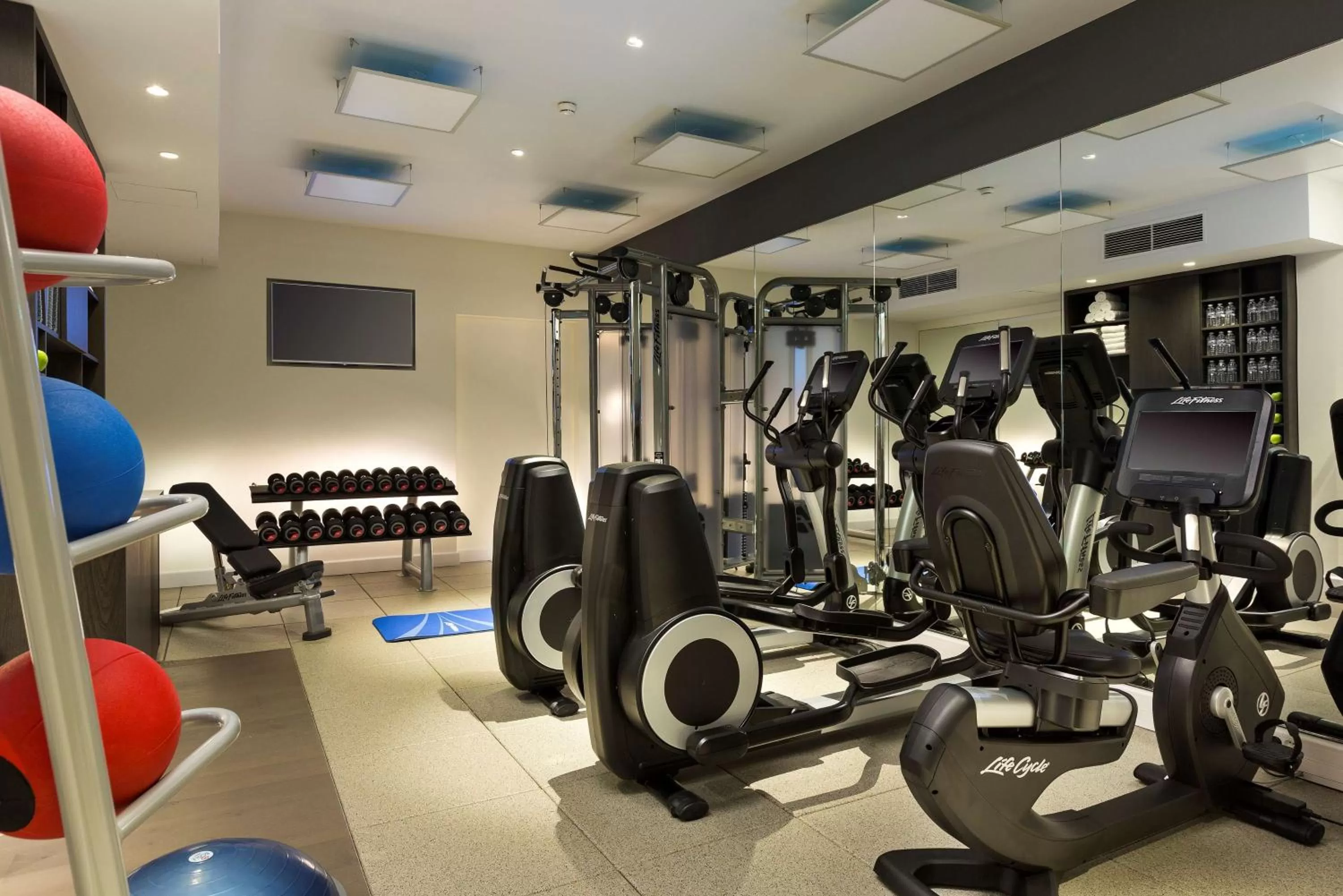 Fitness centre/facilities in Hilton Paris Opera