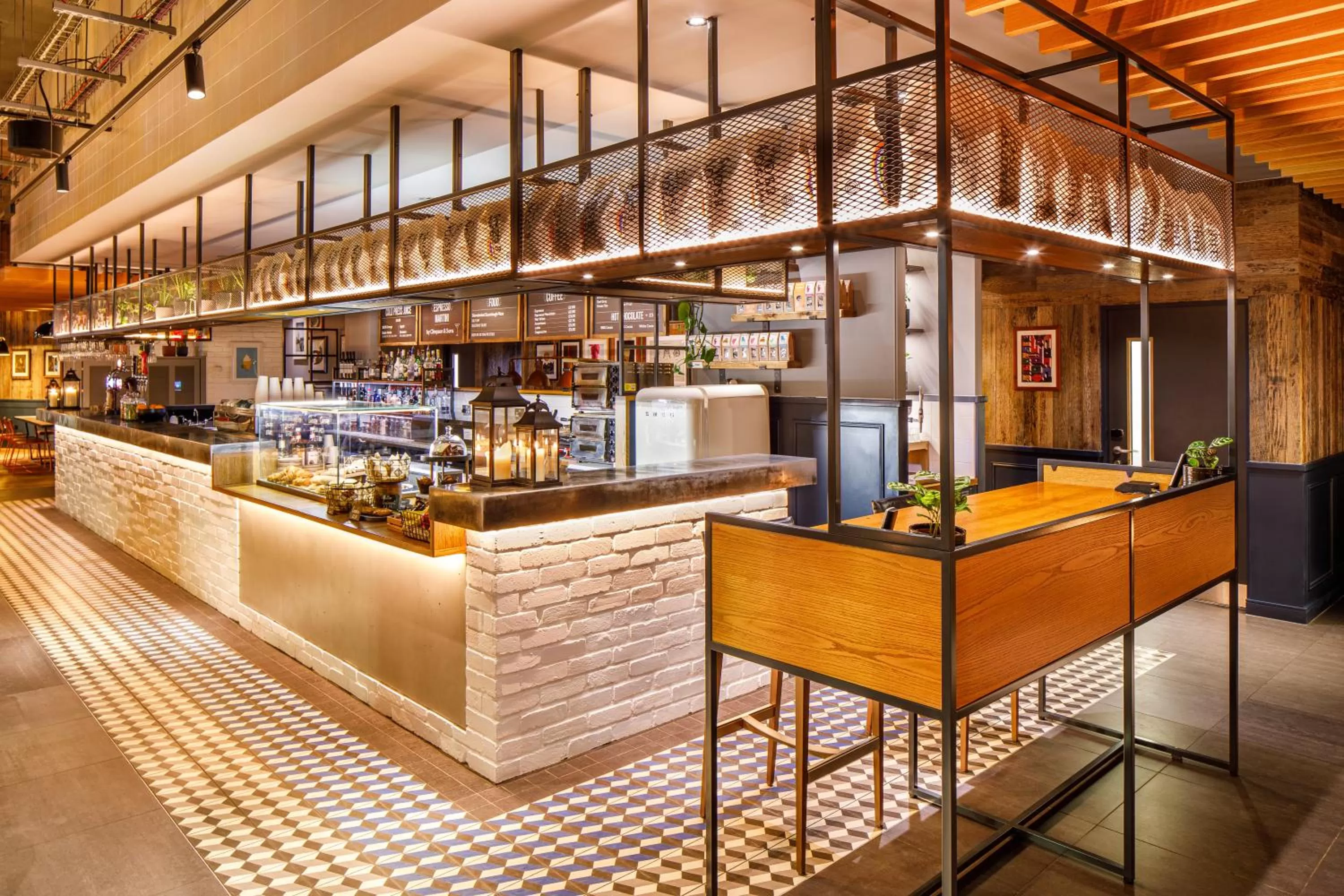 Lobby or reception in ibis London Canning Town