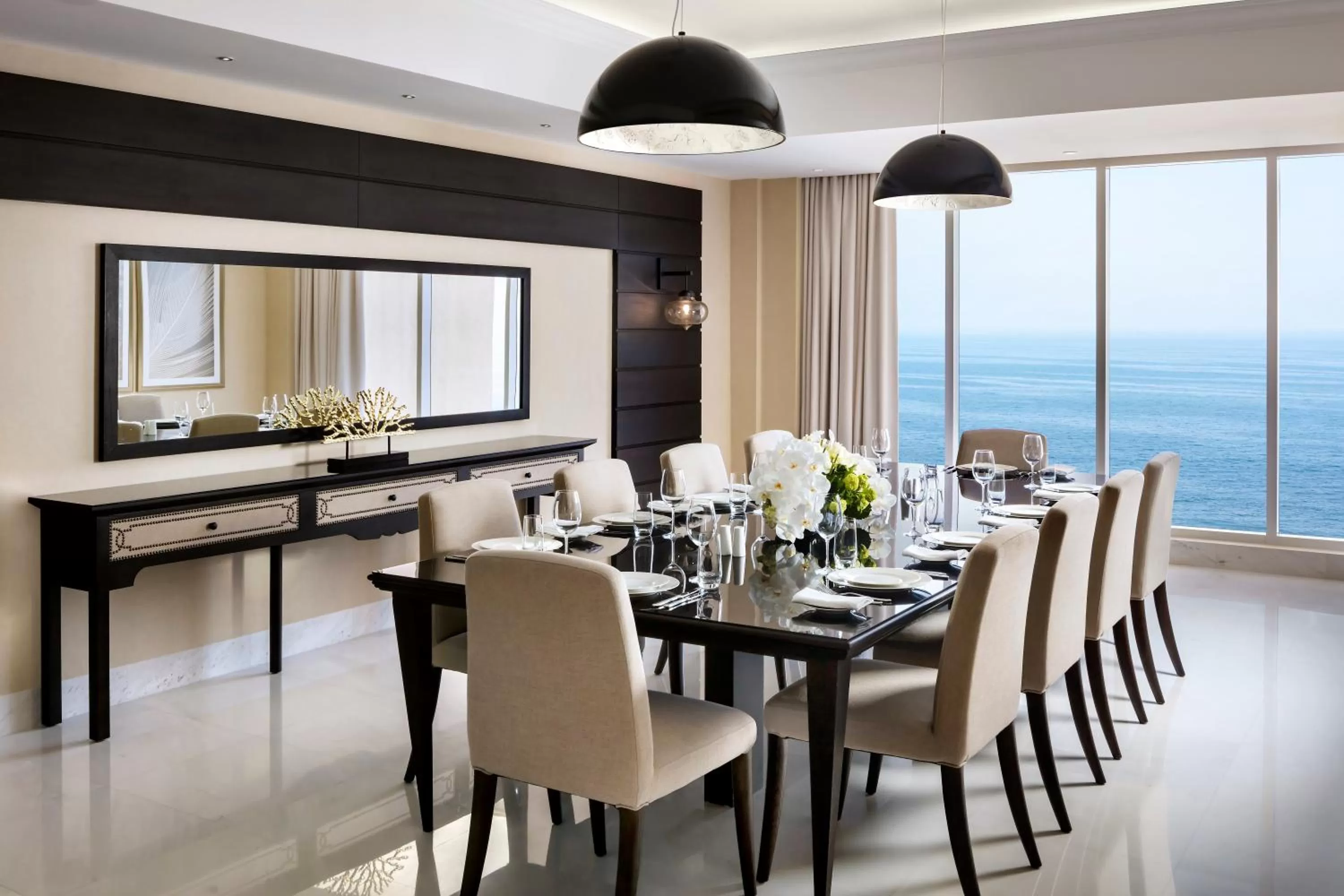 Dining area in Fairmont Fujairah Beach Resort