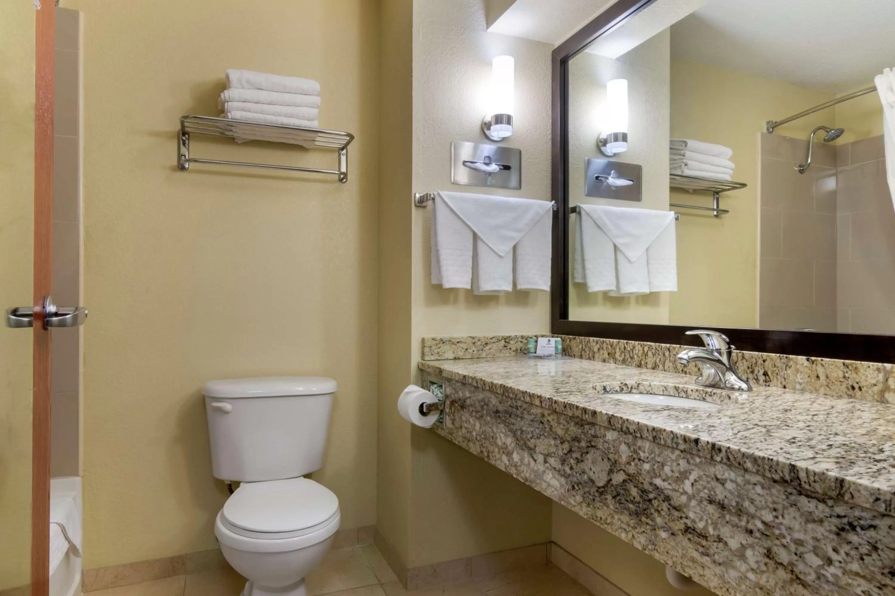 Bathroom in Best Western Governors Inn and Suites