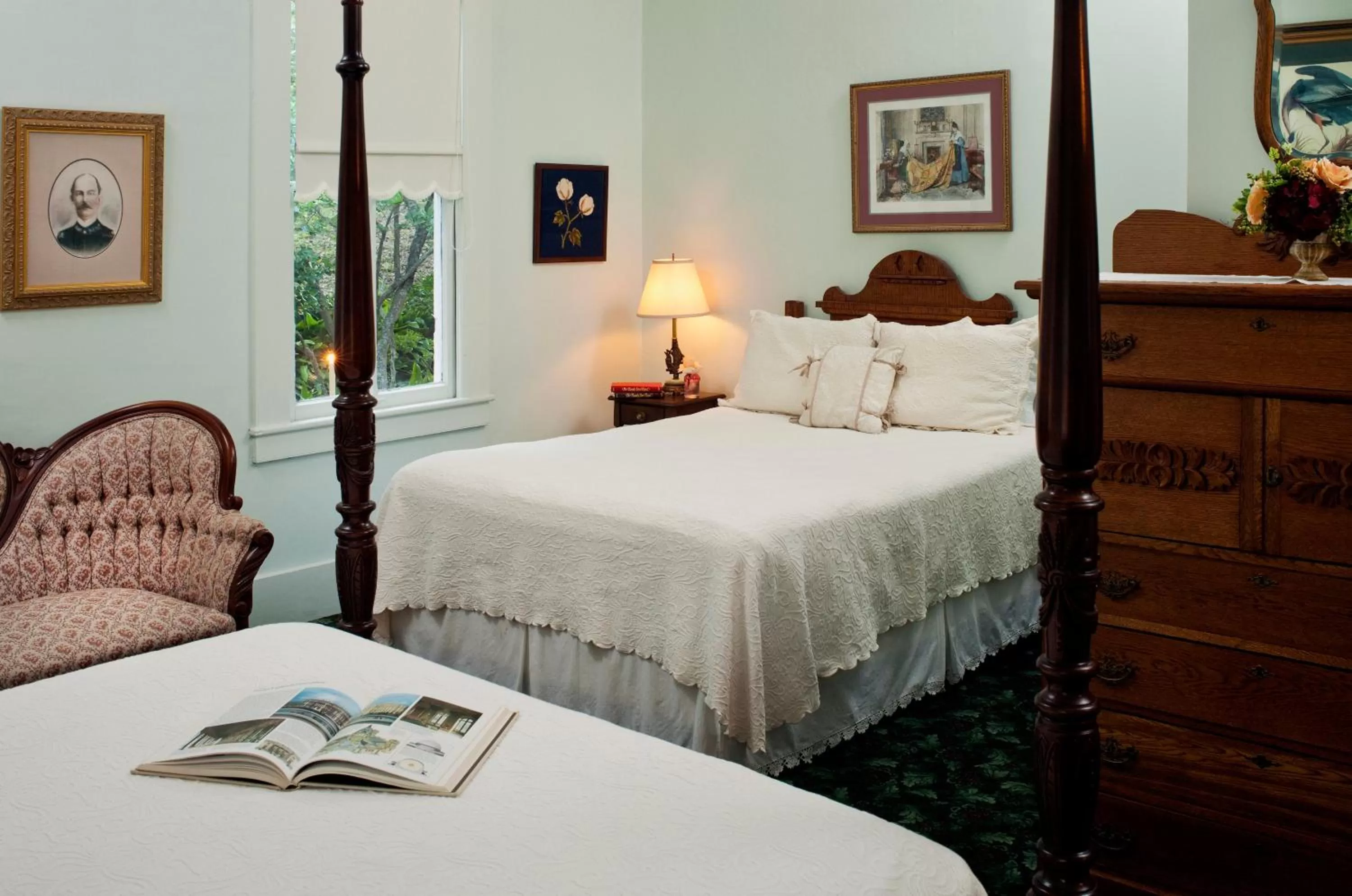 Queen Room - Louise Room in Devereaux Shields House