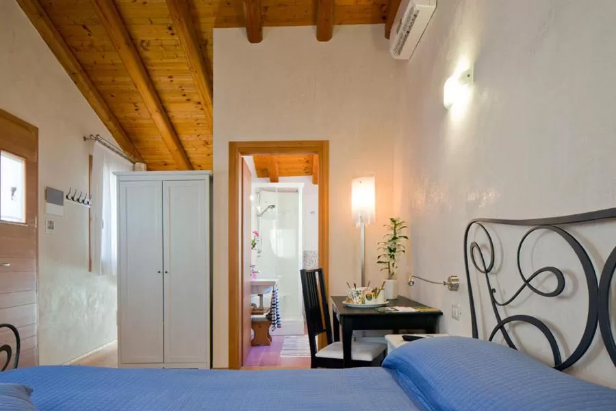 Food and drinks, Bed in Le Zitelle di Ron