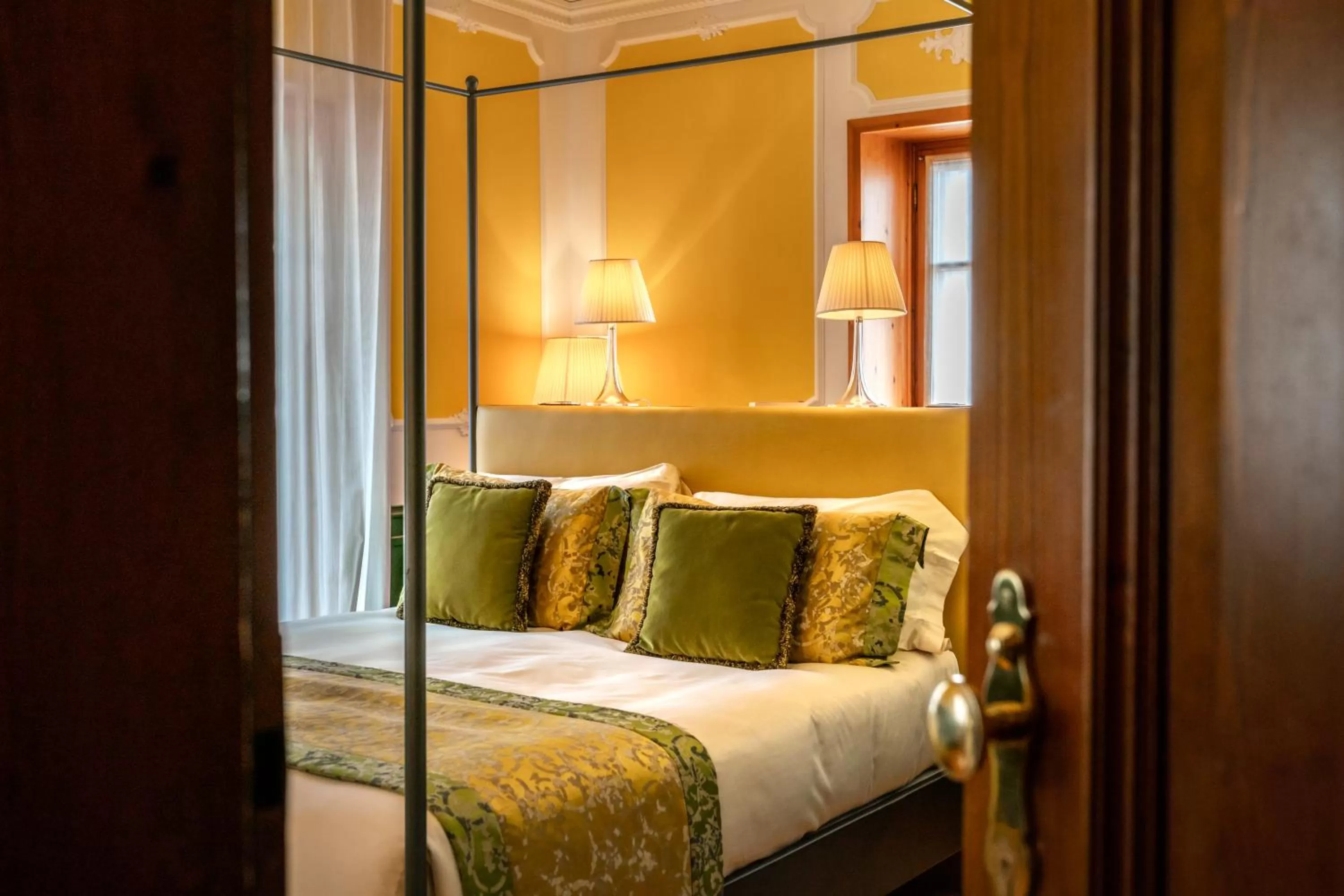 Bed in Ambra Cortina Luxury&Fashion Hotel