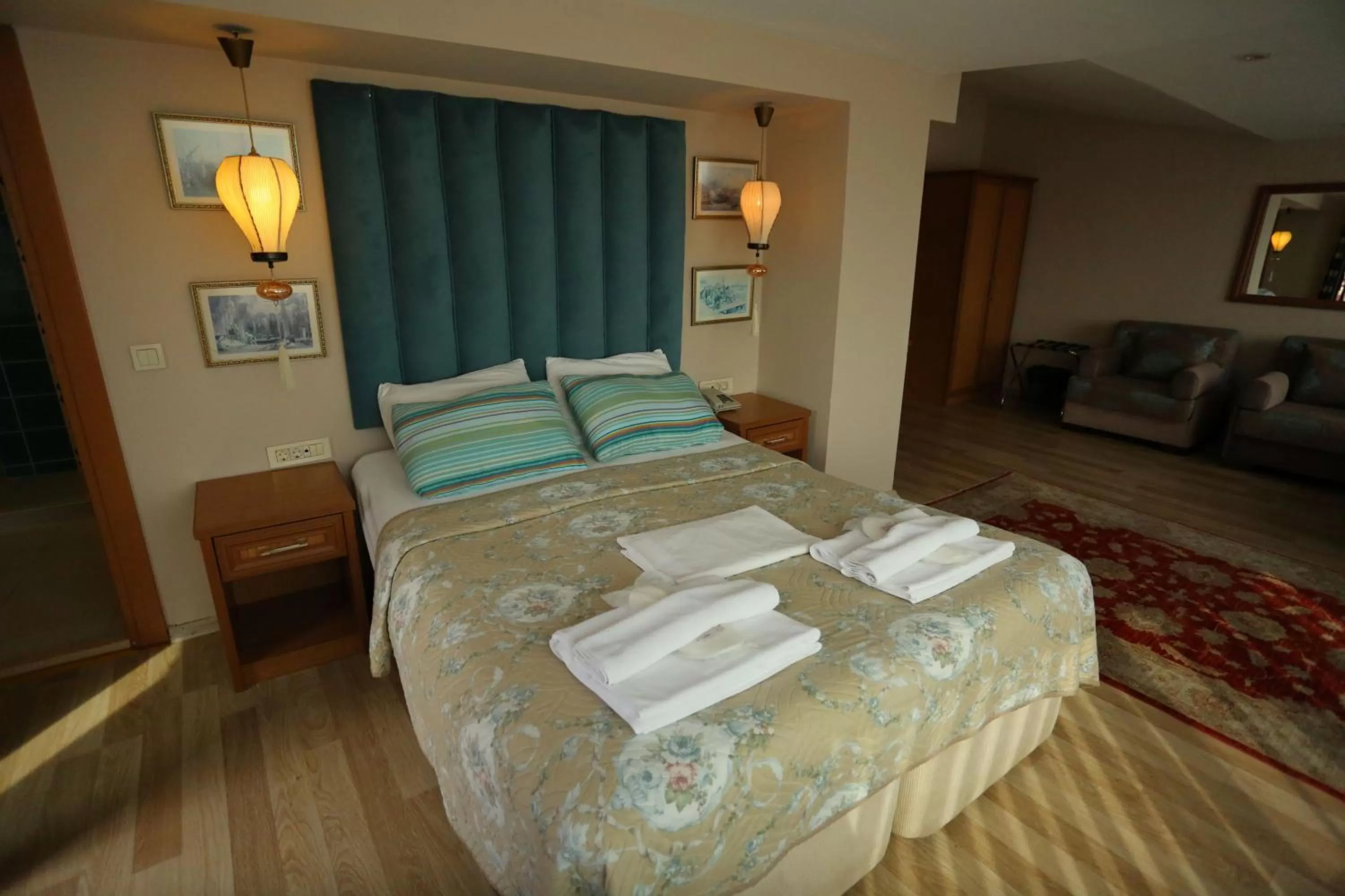 Bed in Hotel Tashkonak Istanbul