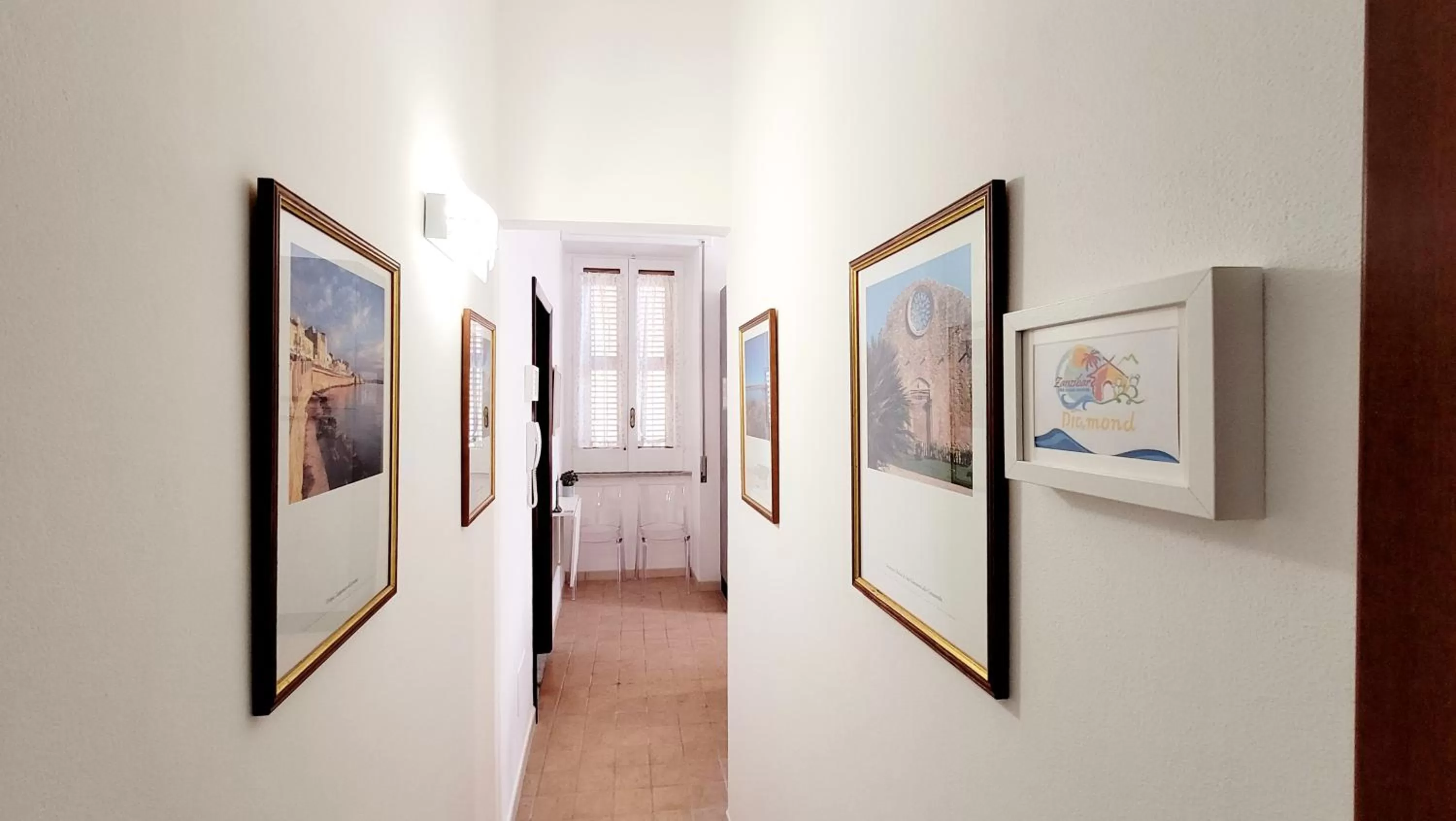 Lobby or reception in Zanzi 's Charming Rooms