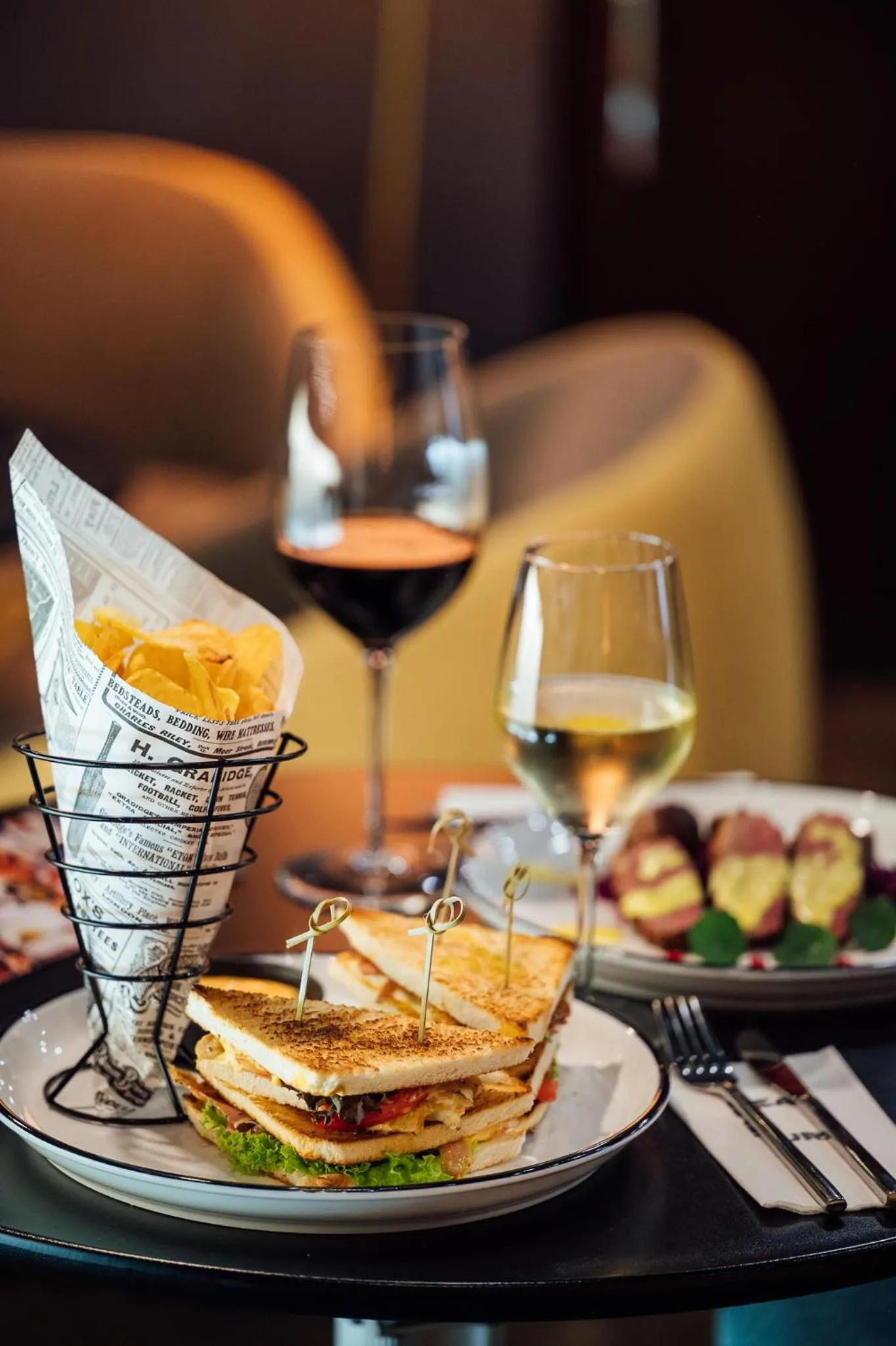 Food and drinks in Peakture Hotel