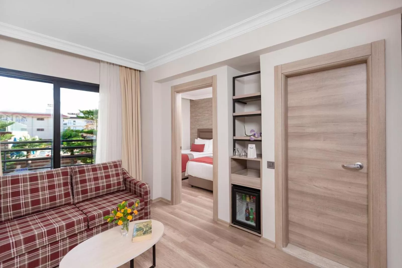 Living room, Bed in Pırıl Hotel Thermal&Beauty SPA