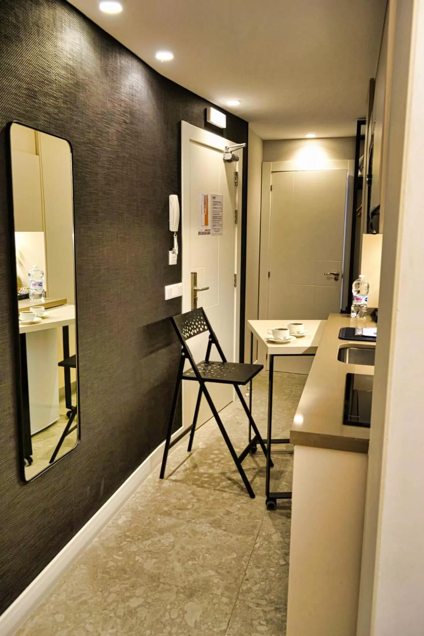 Kitchen or kitchenette in Posidonia Aparthotel