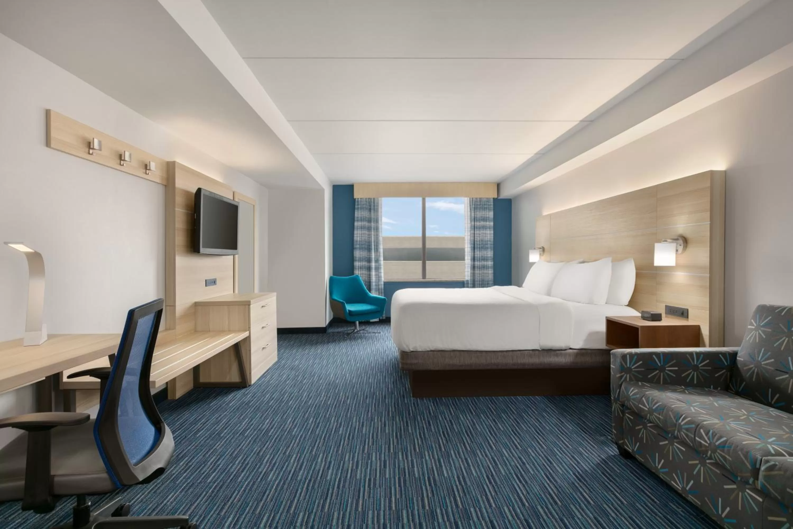 Photo of the whole room, Bed in Holiday Inn Express Hotel & Suites Norfolk Airport by IHG