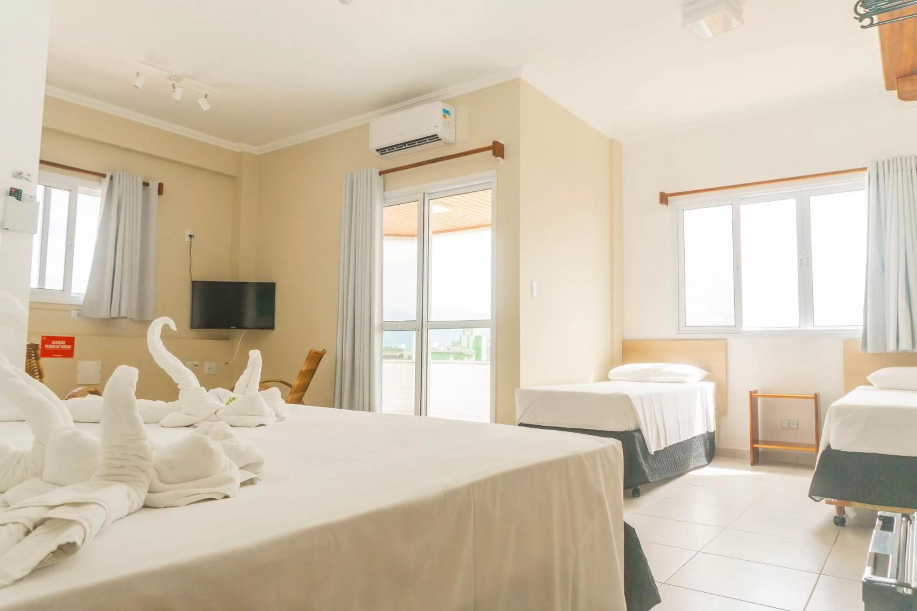 Bedroom, Bed in UPG Hotel