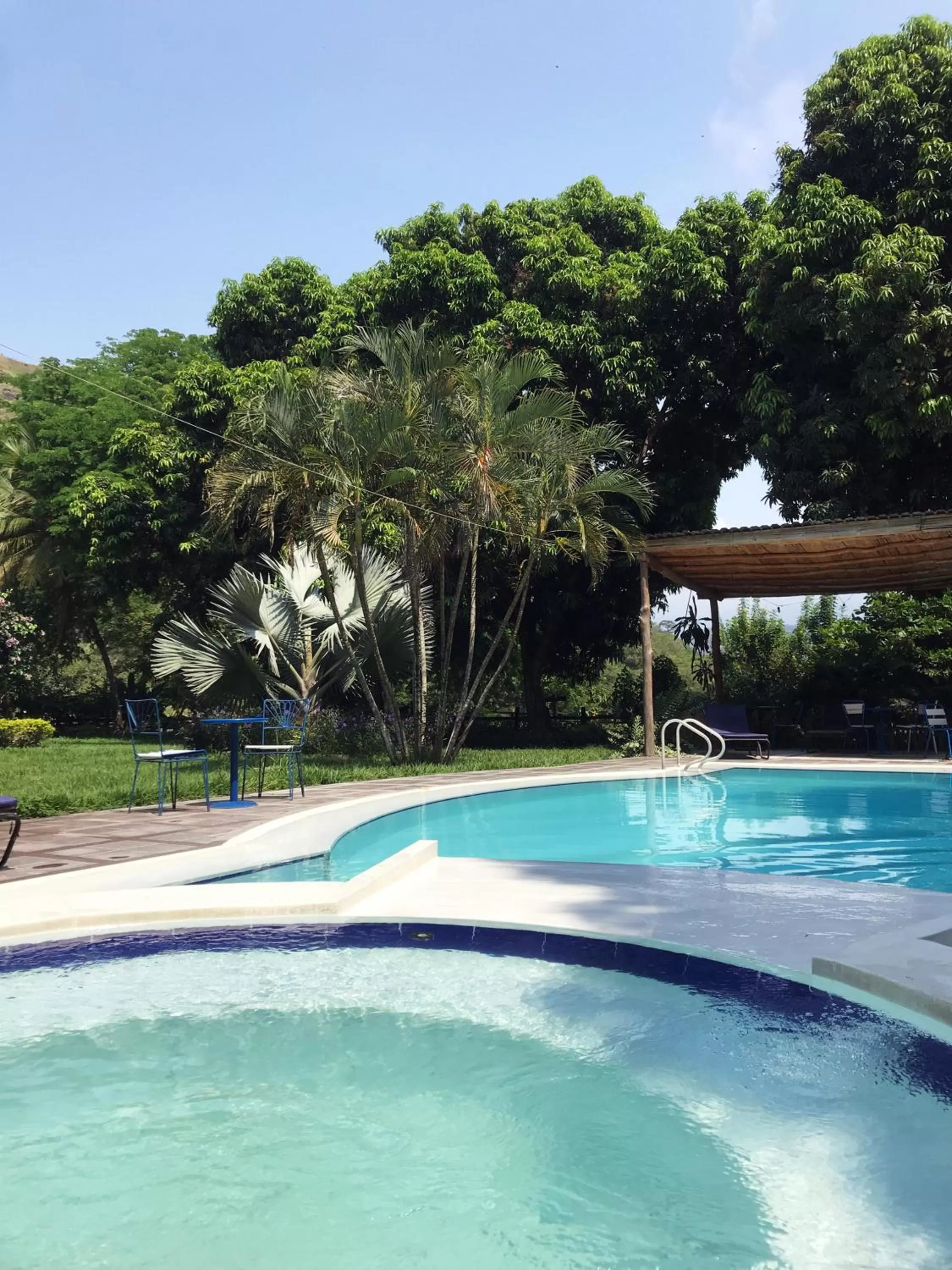 Garden, Swimming Pool in Waka Hotel Rural