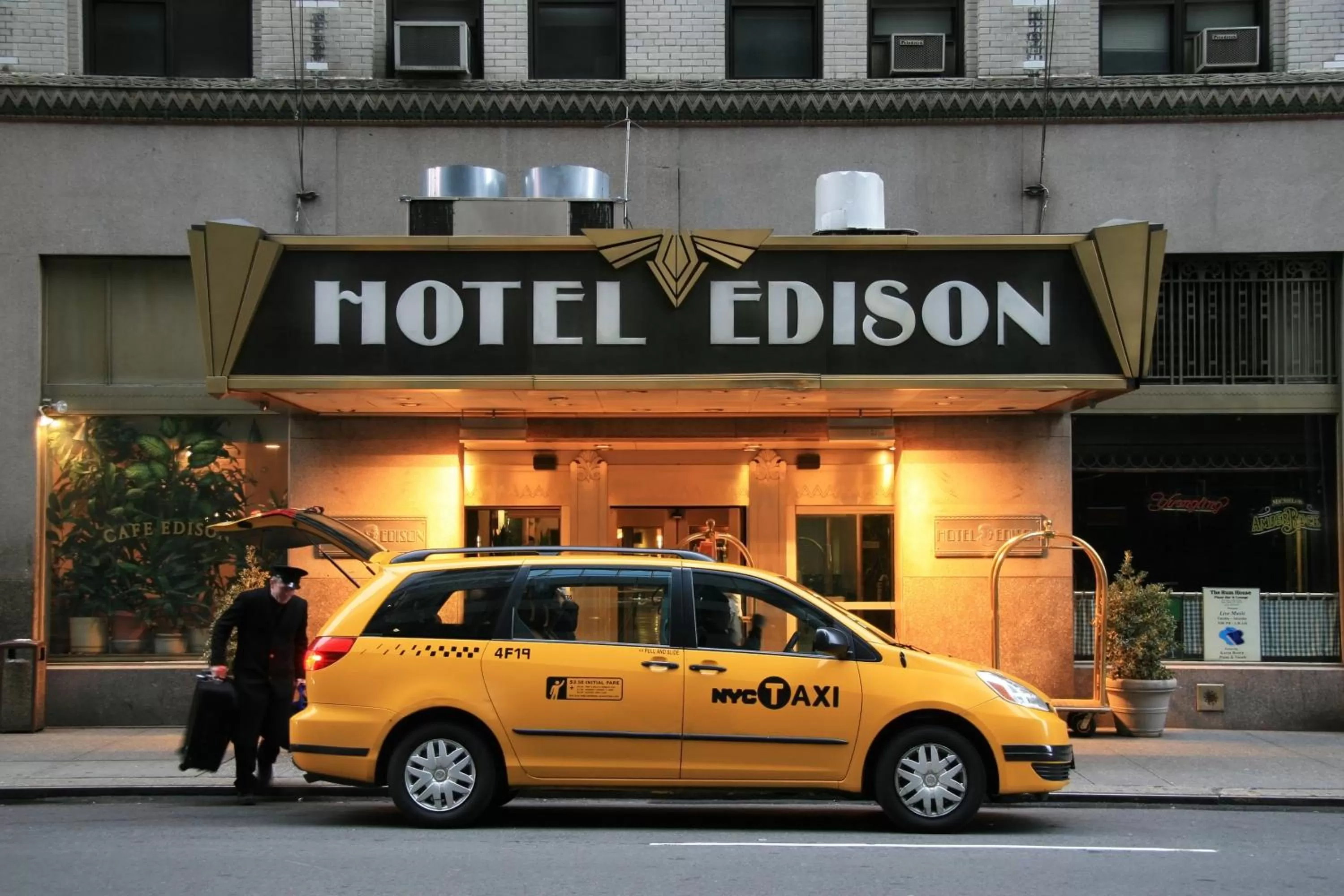 Facade/entrance in Hotel Edison Times Square