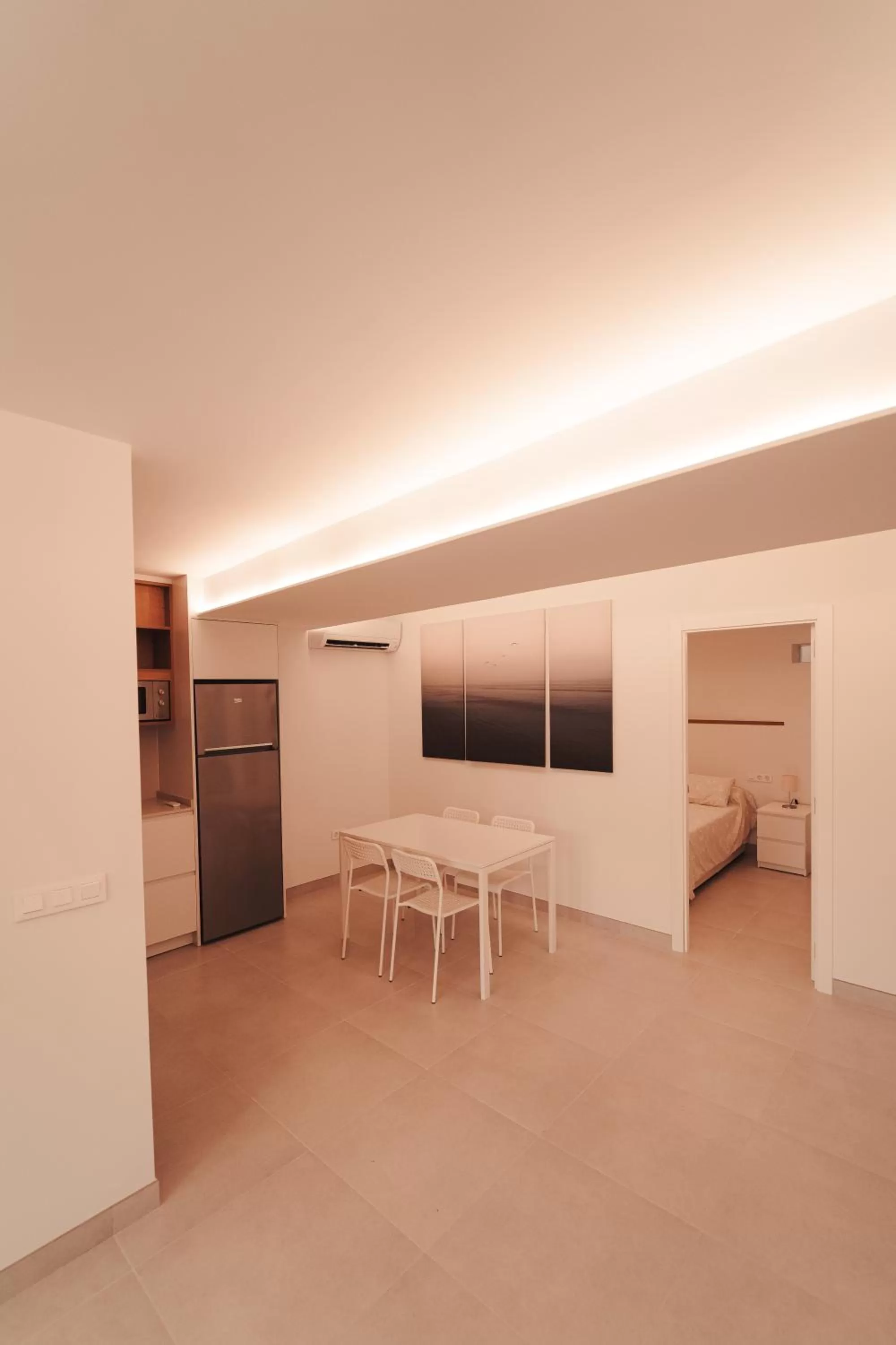 Dining Area in Palm Suites