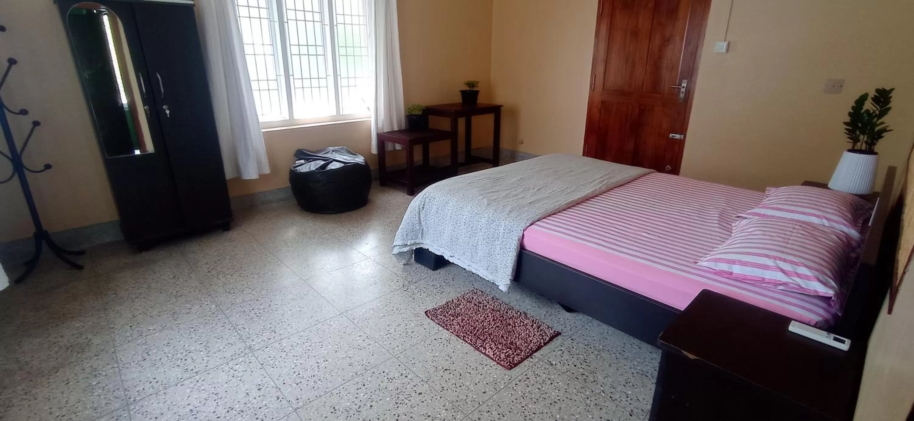 Bed in Perch by the sea