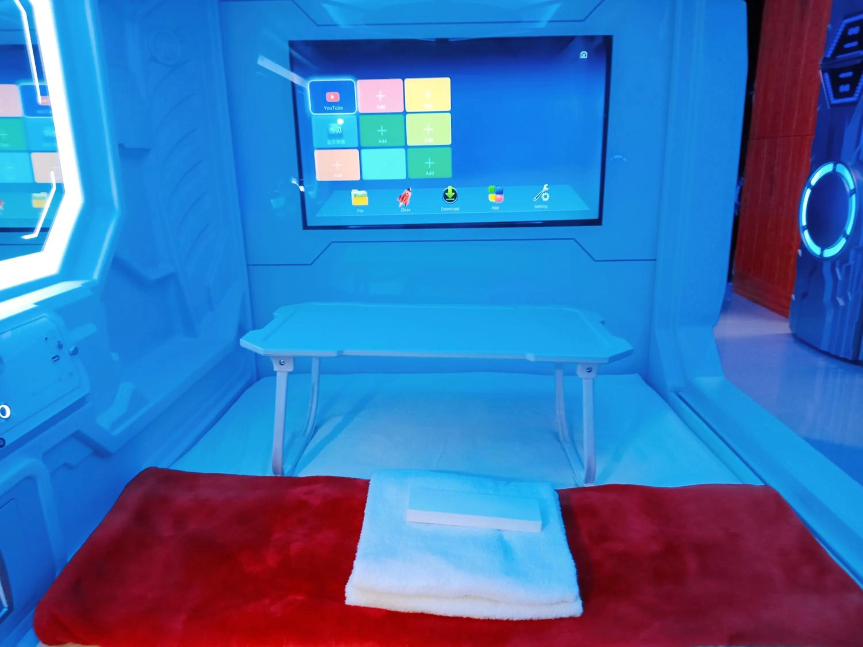 TV and multimedia in 8Hostel