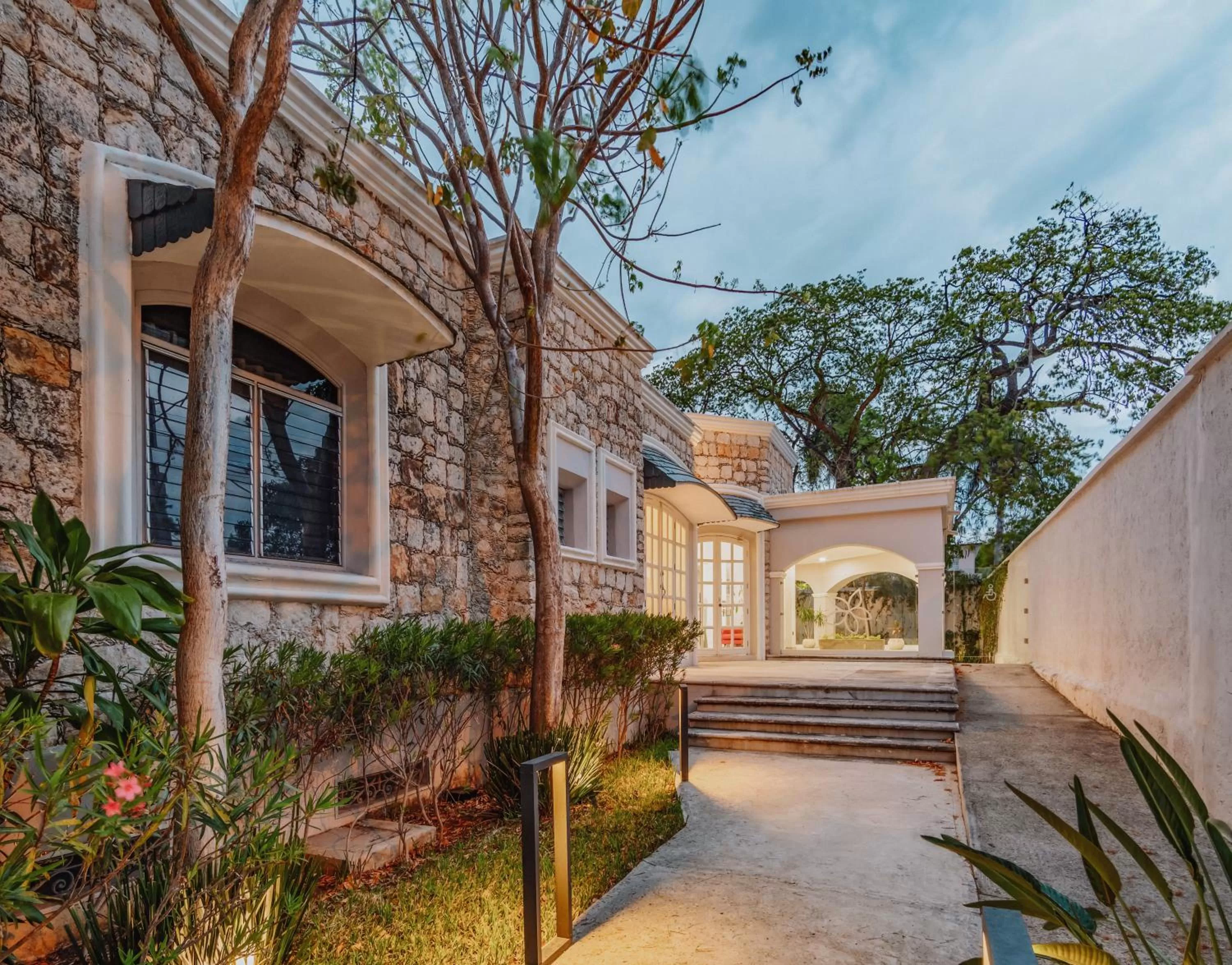 Property building in Chanpaal Hotel Boutique - Only Adults