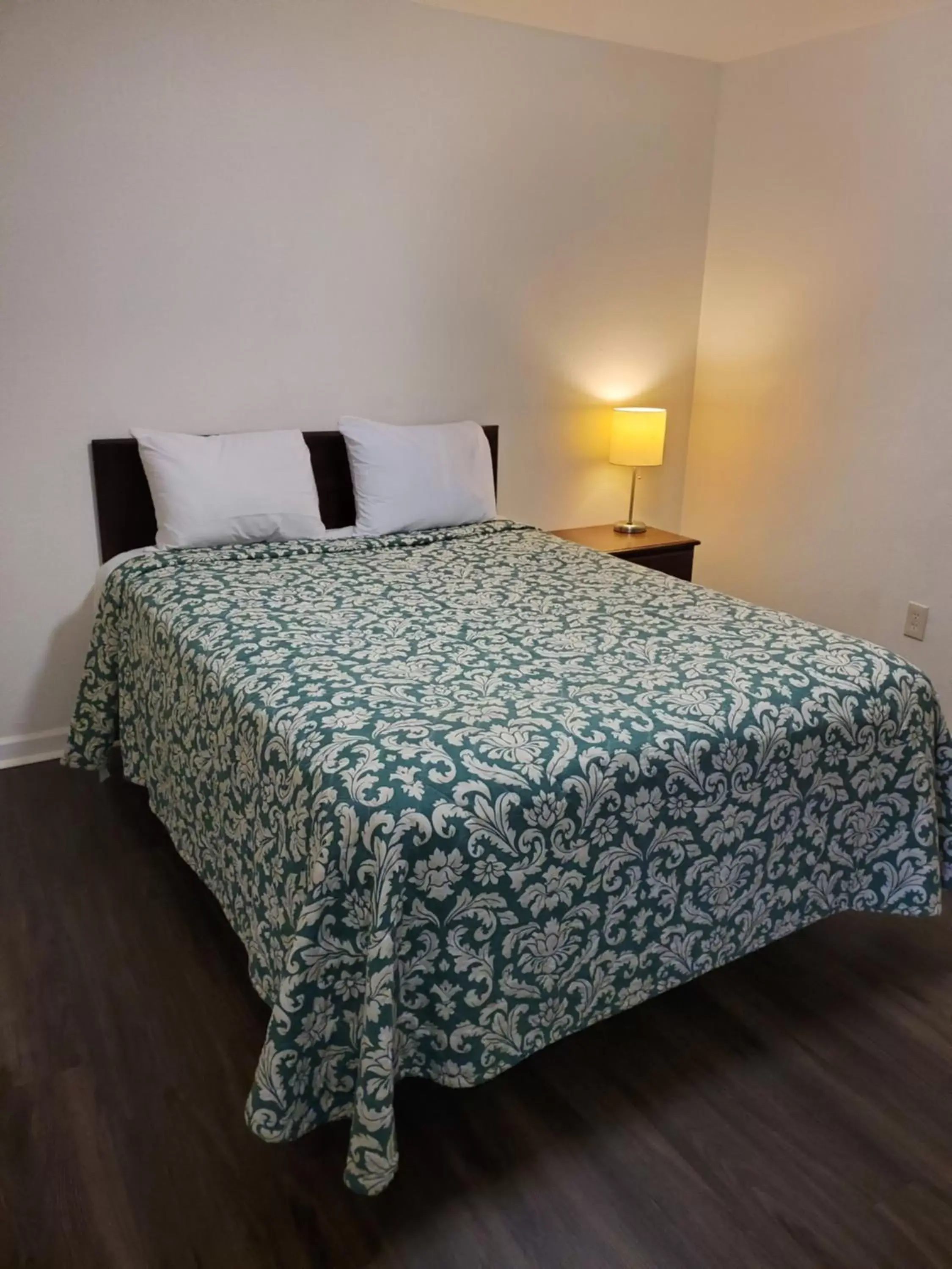 Queen Suite in Stay Lodge Anderson Queen Suite in Stay Lodge Anderson