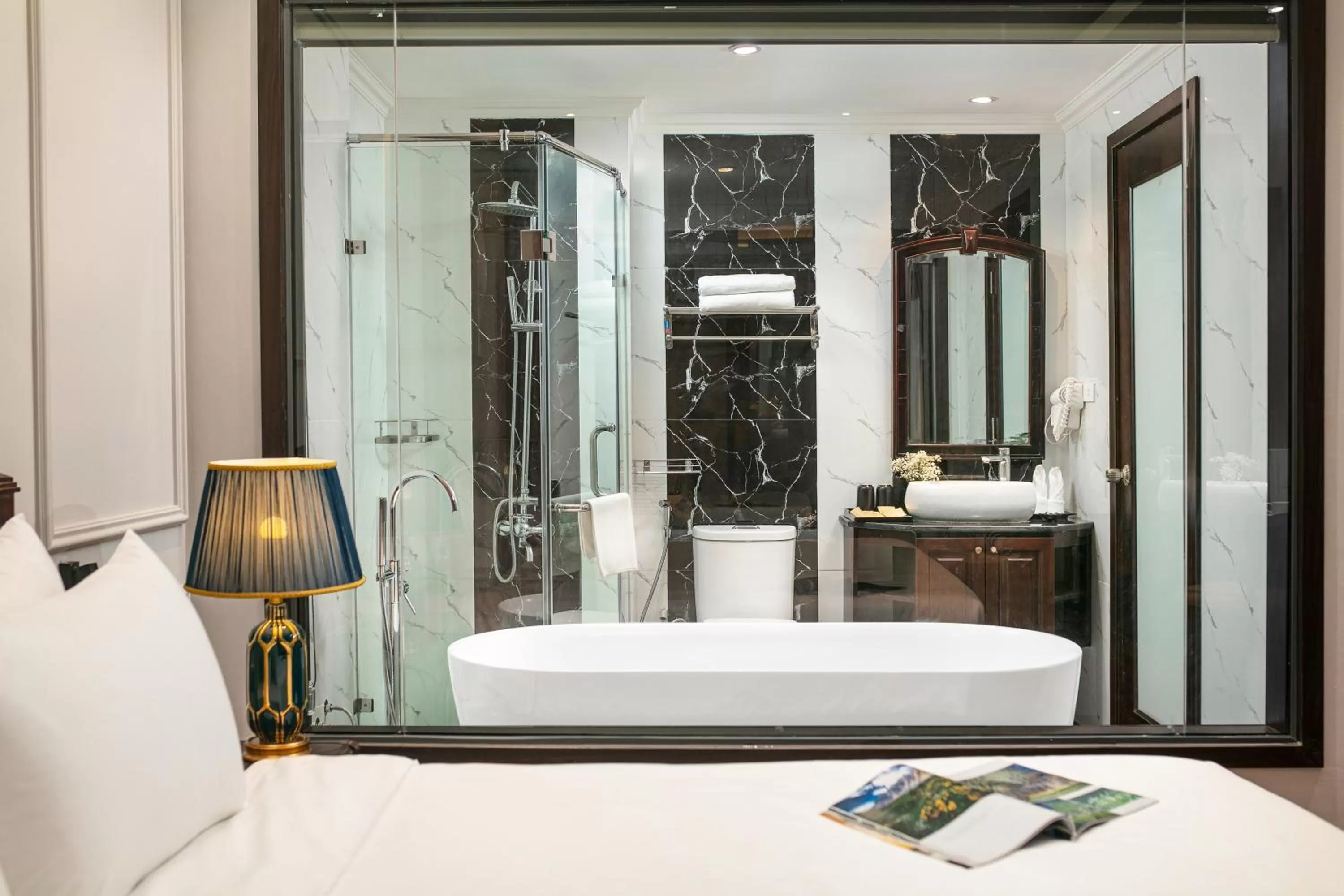 Bed in Salute Premium Hotel & Spa